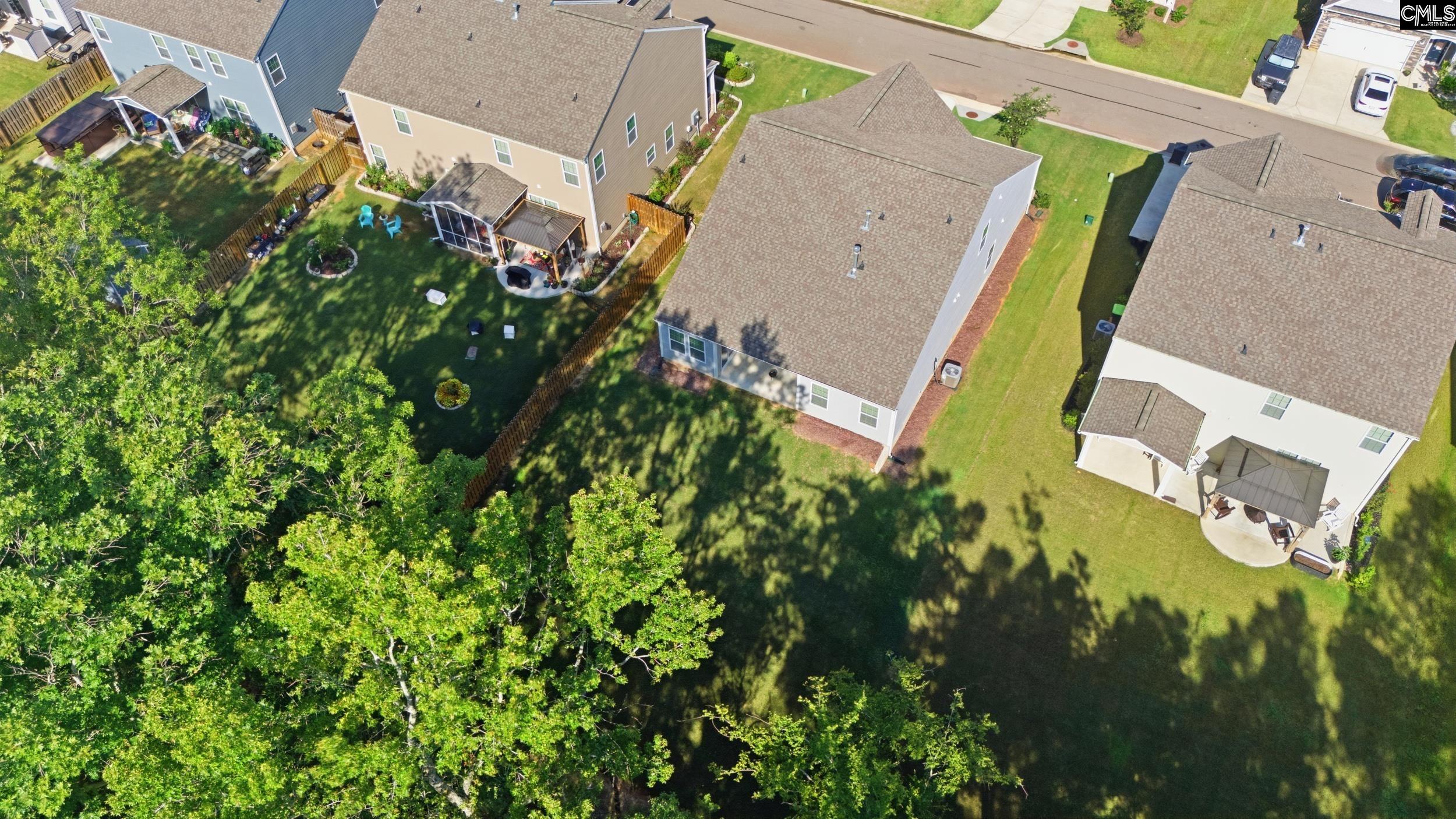 main property photo 40