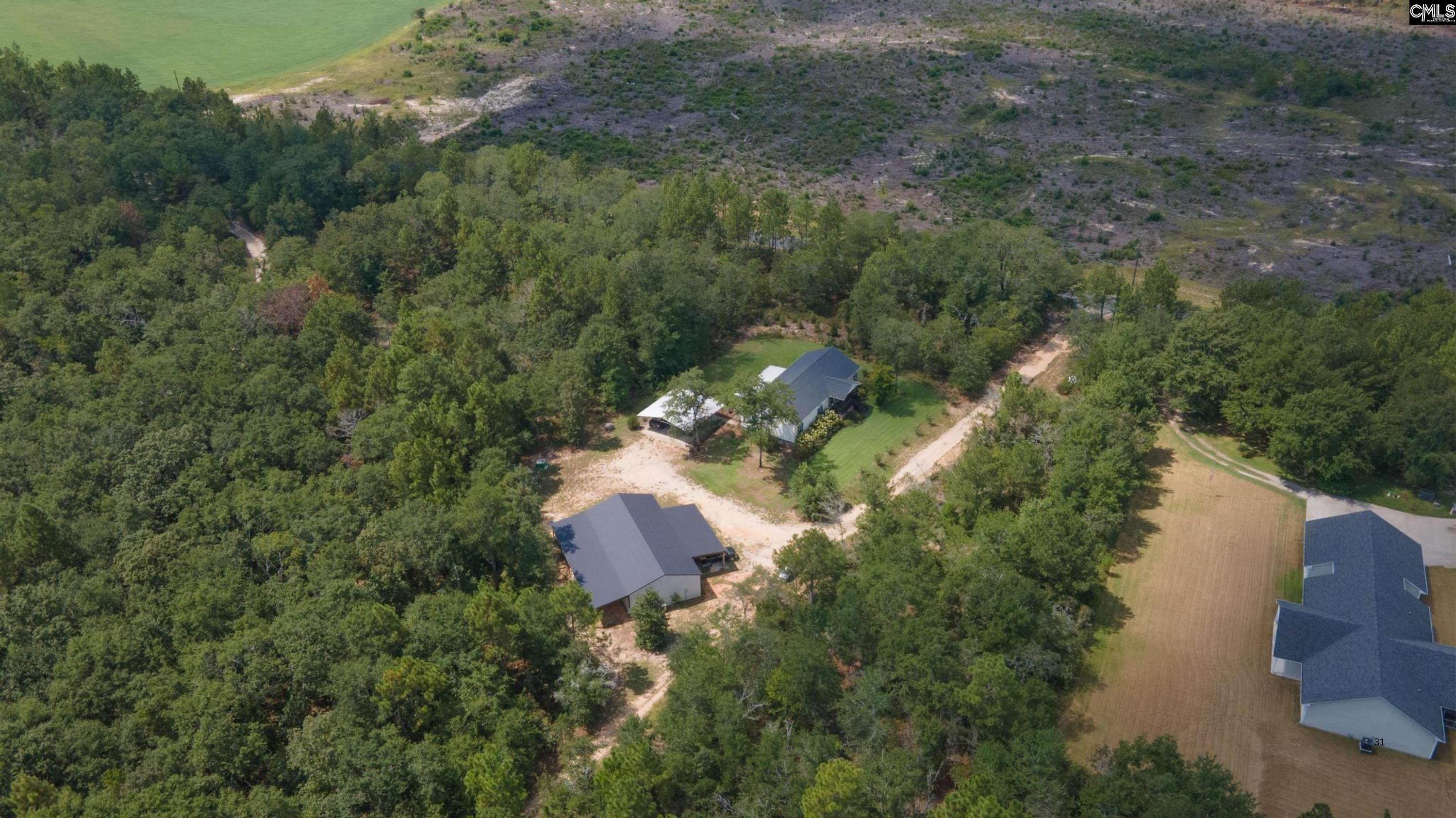 main property photo 32
