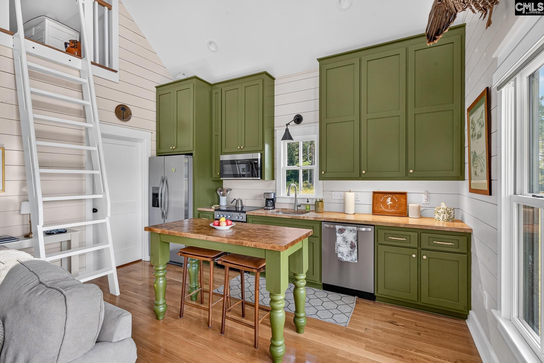 main property photo 63