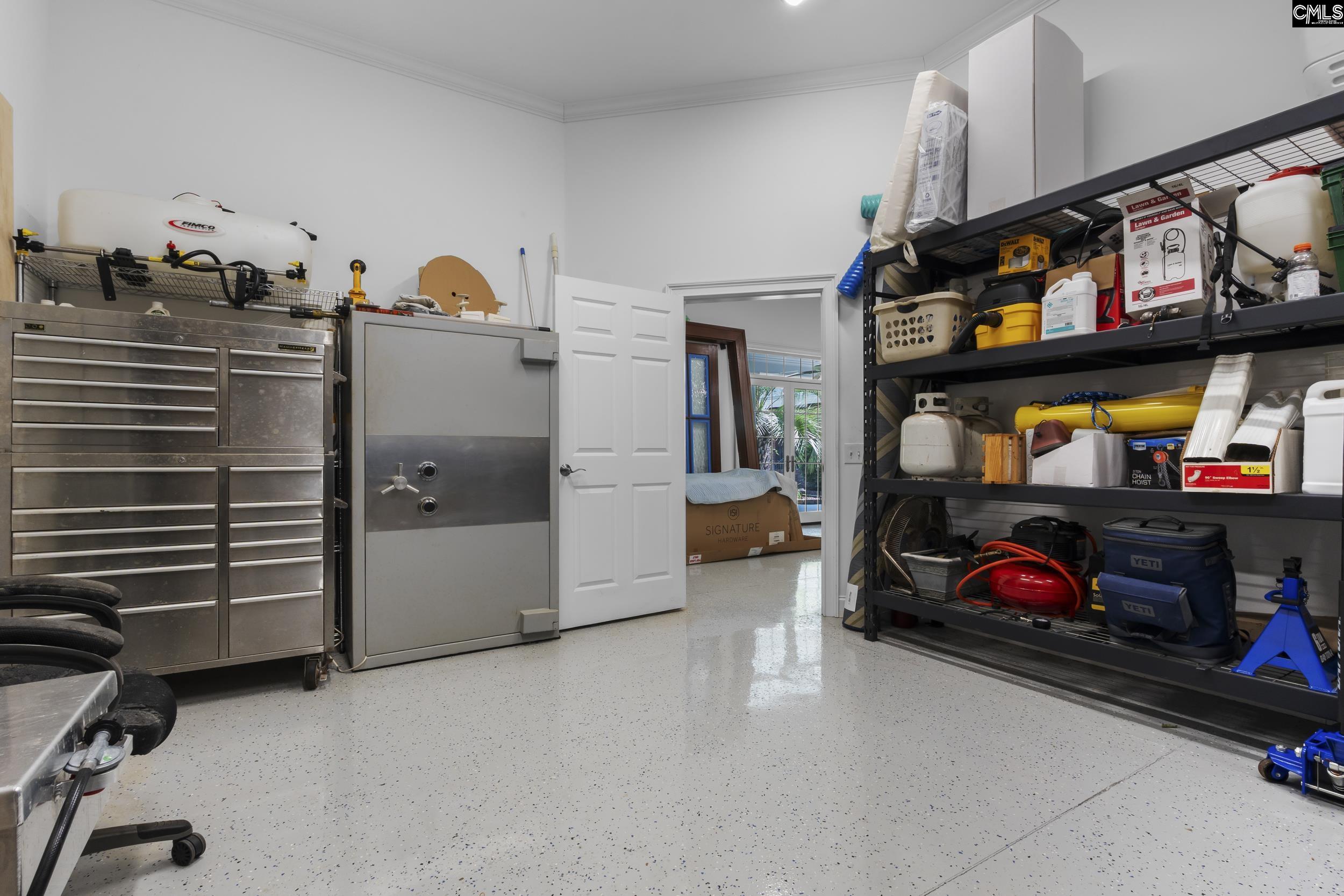 main property photo 59