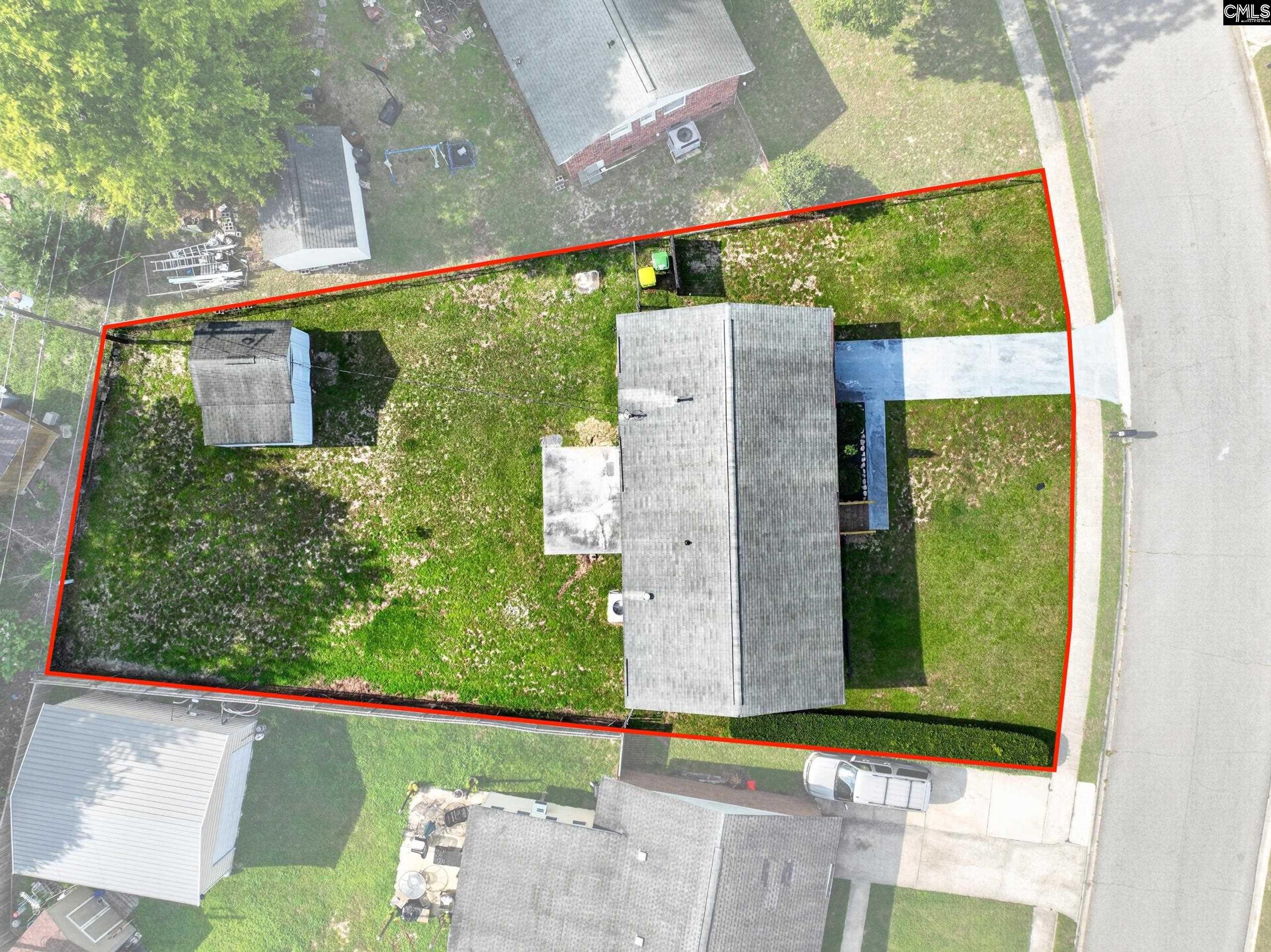 main property photo 23