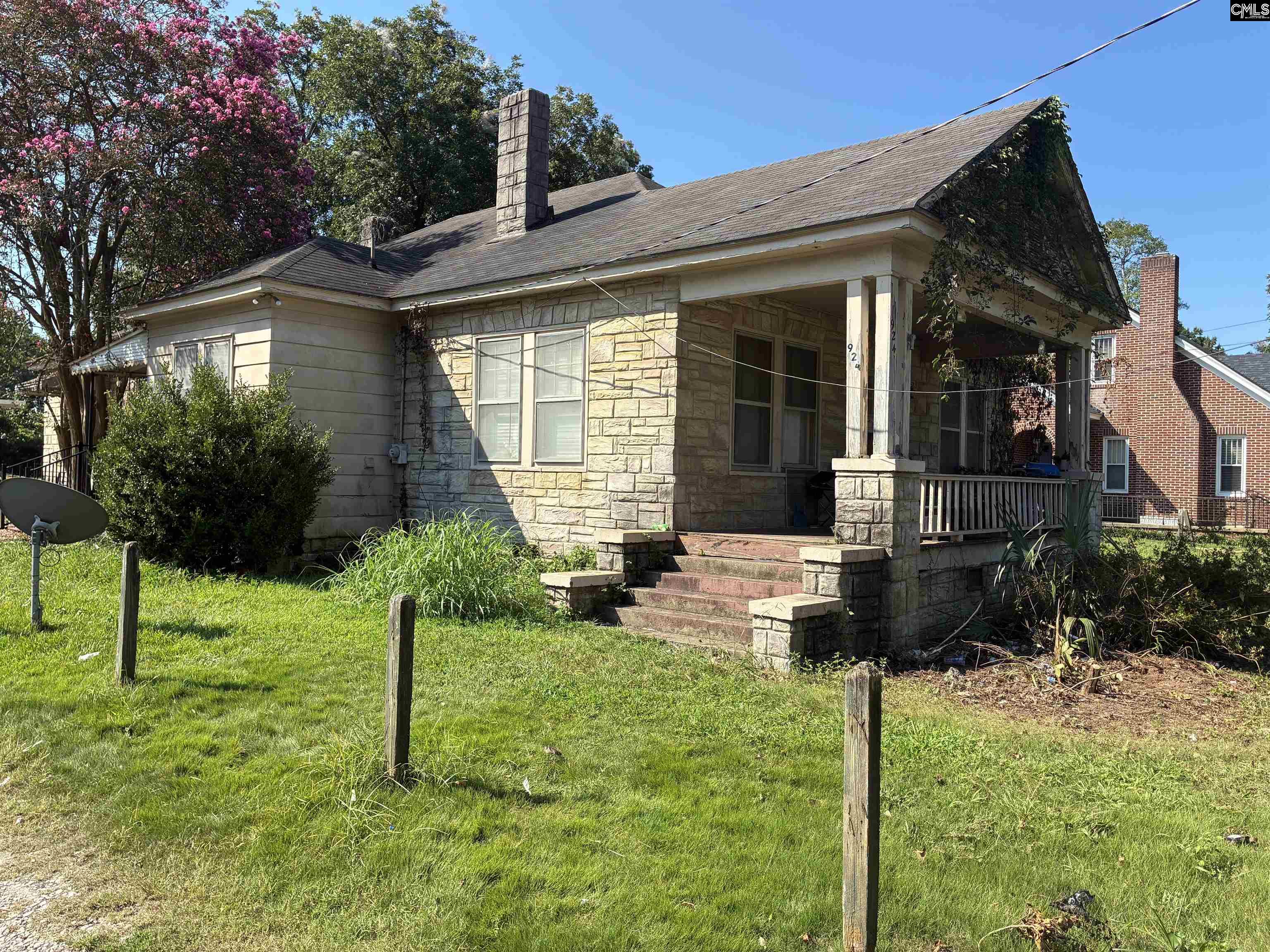 main property photo 1