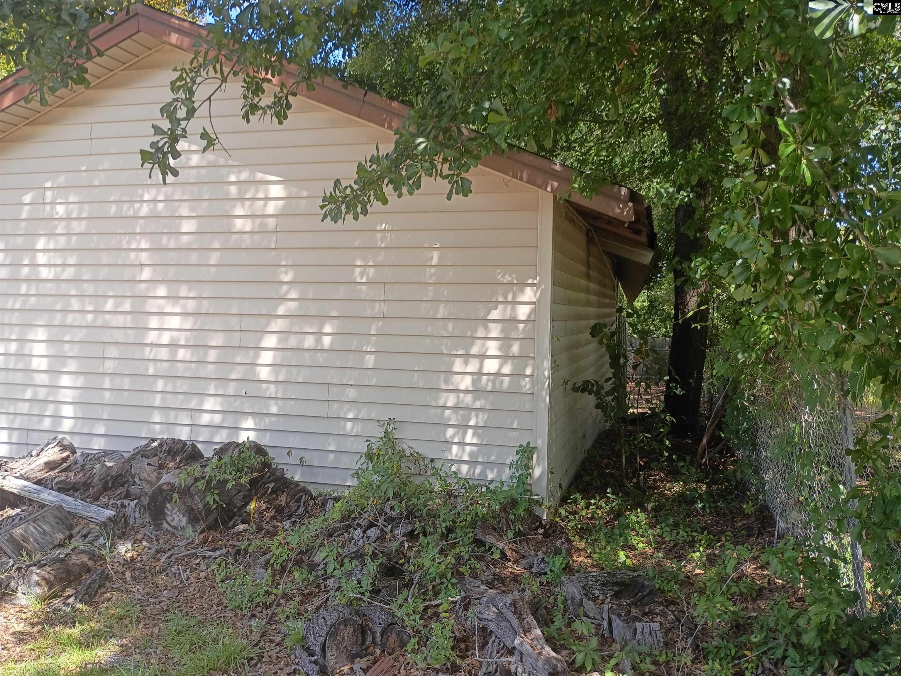 main property photo 67