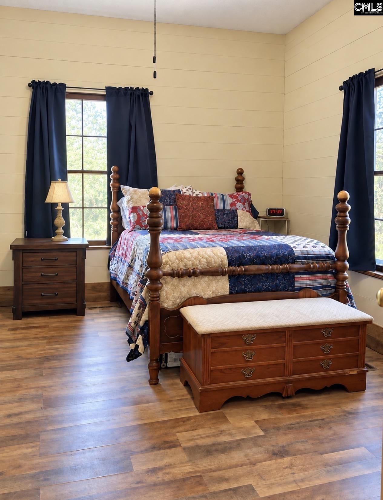 main property photo 12