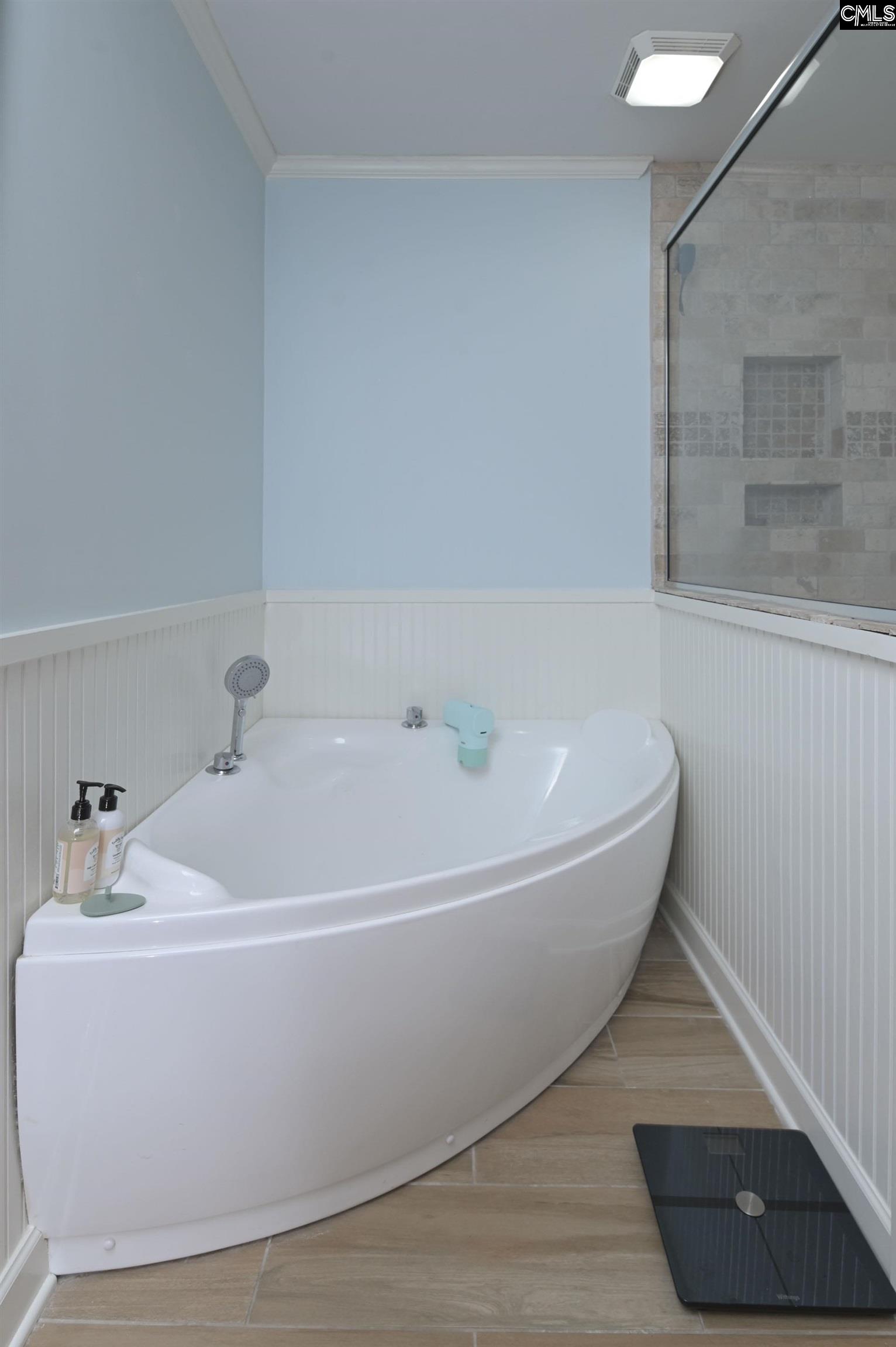 main property photo 71