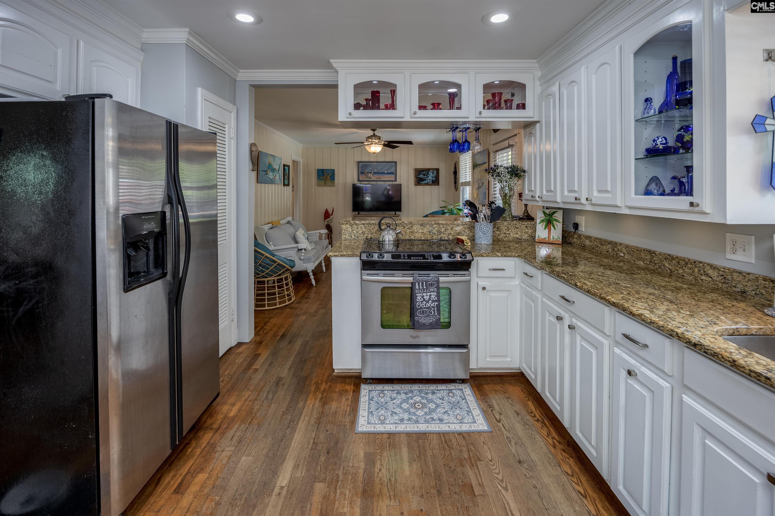 main property photo 13