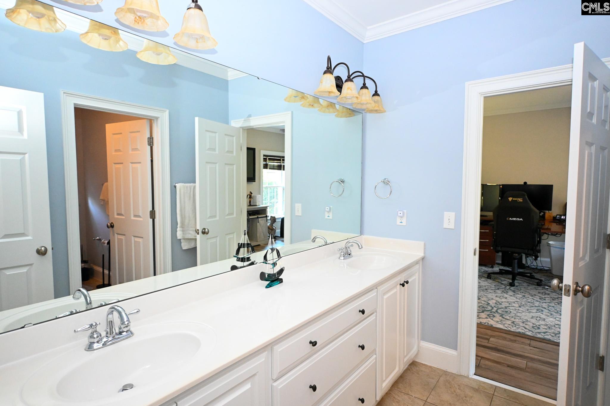main property photo 69