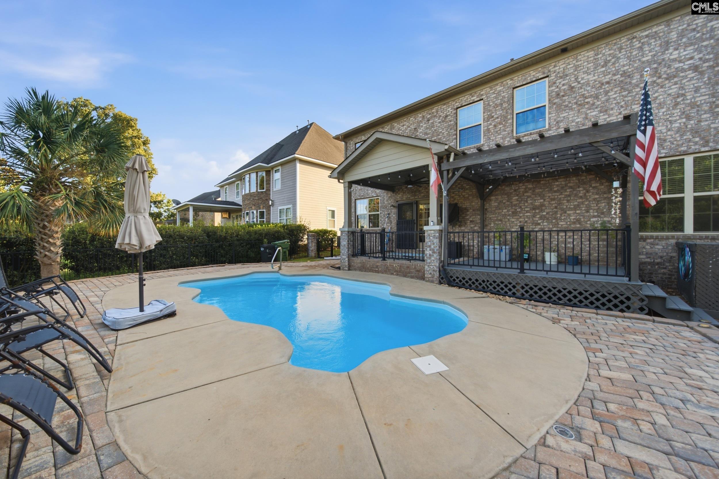 main property photo 31