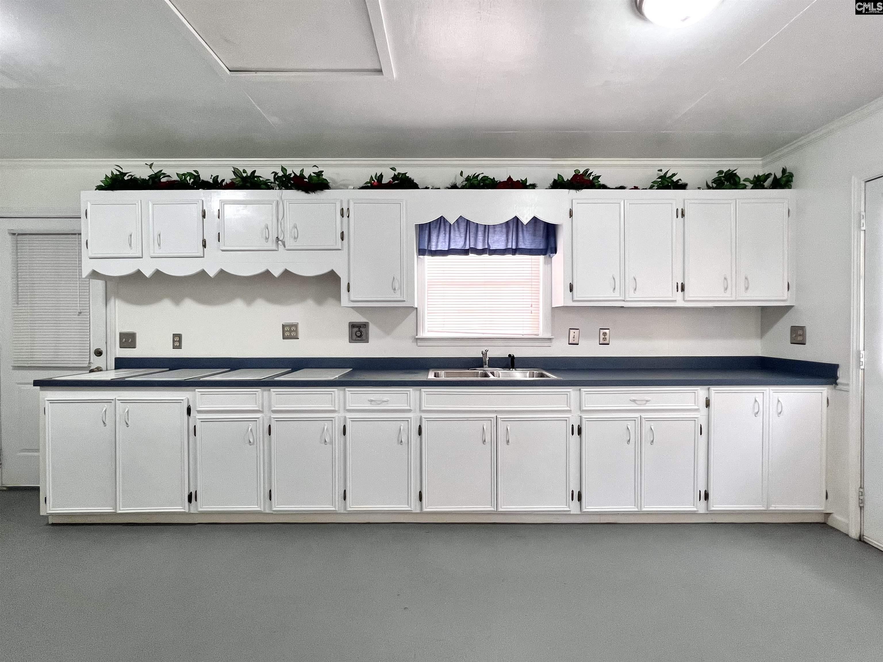main property photo 78