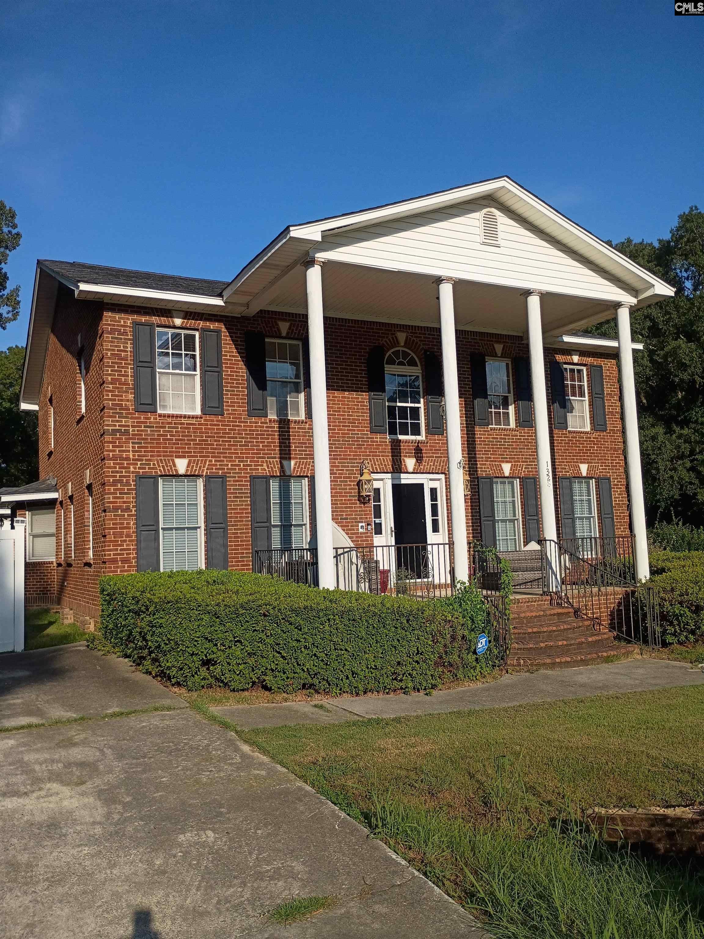 main property photo 2