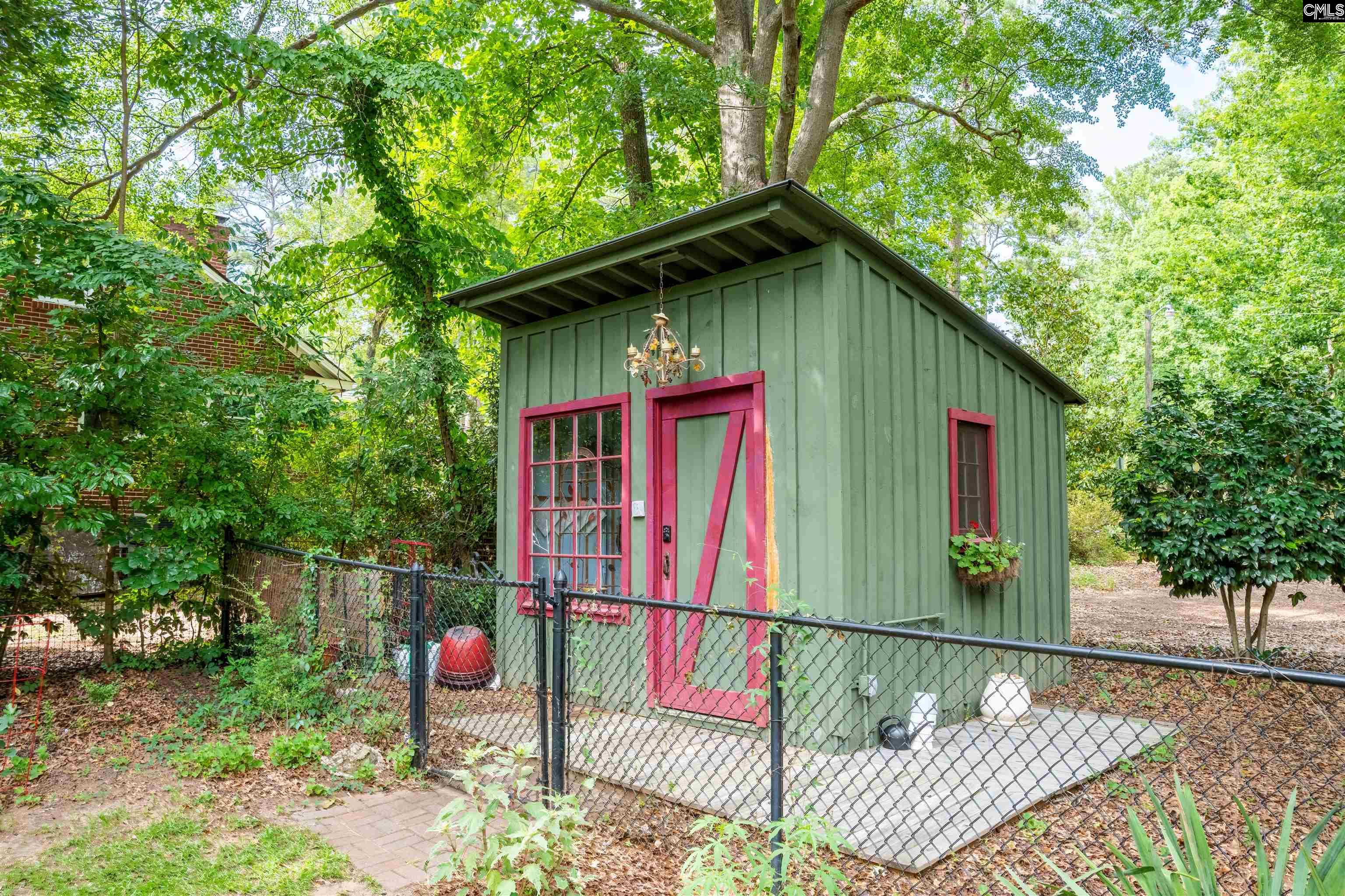main property photo 38