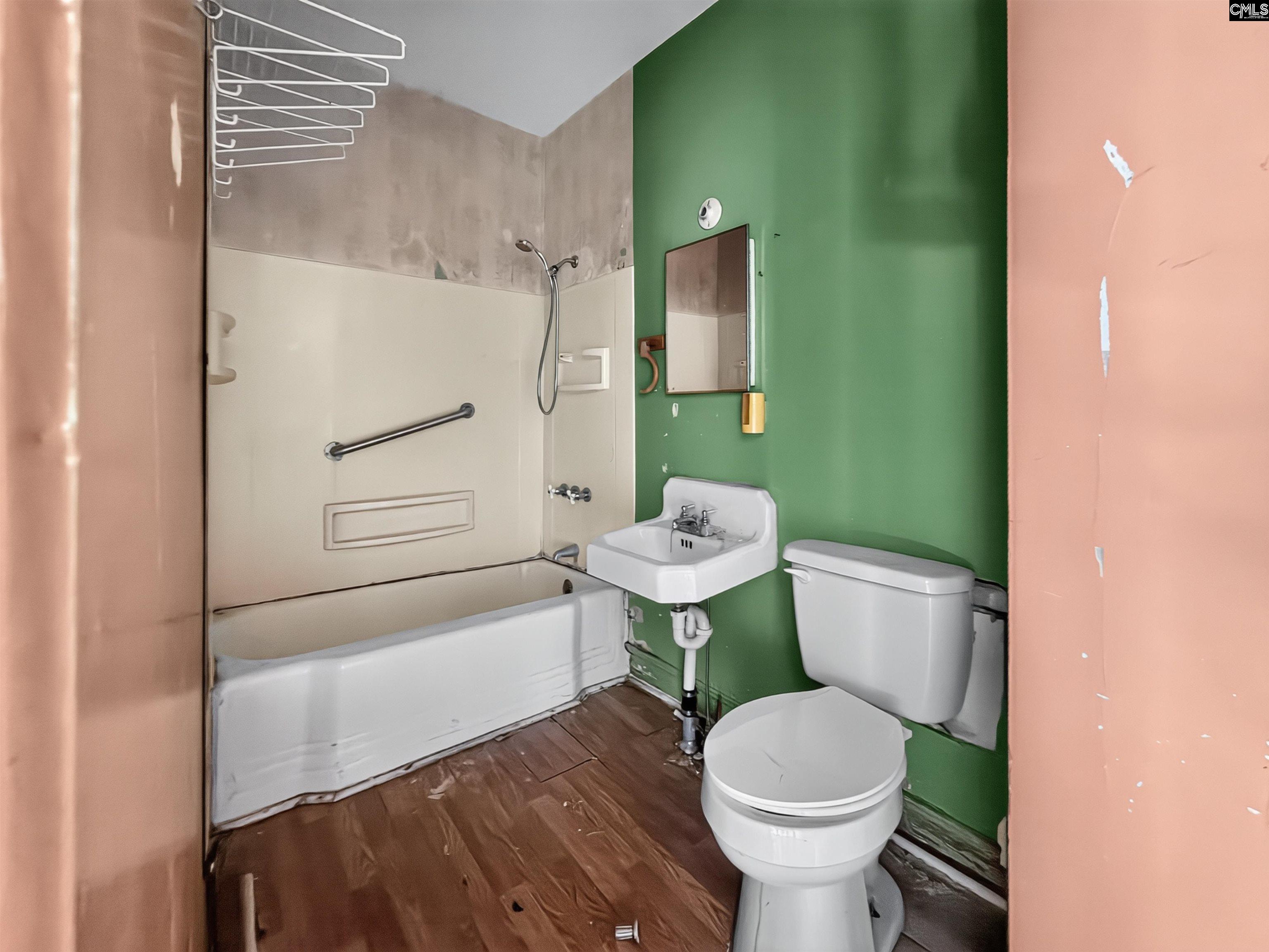 main property photo 37