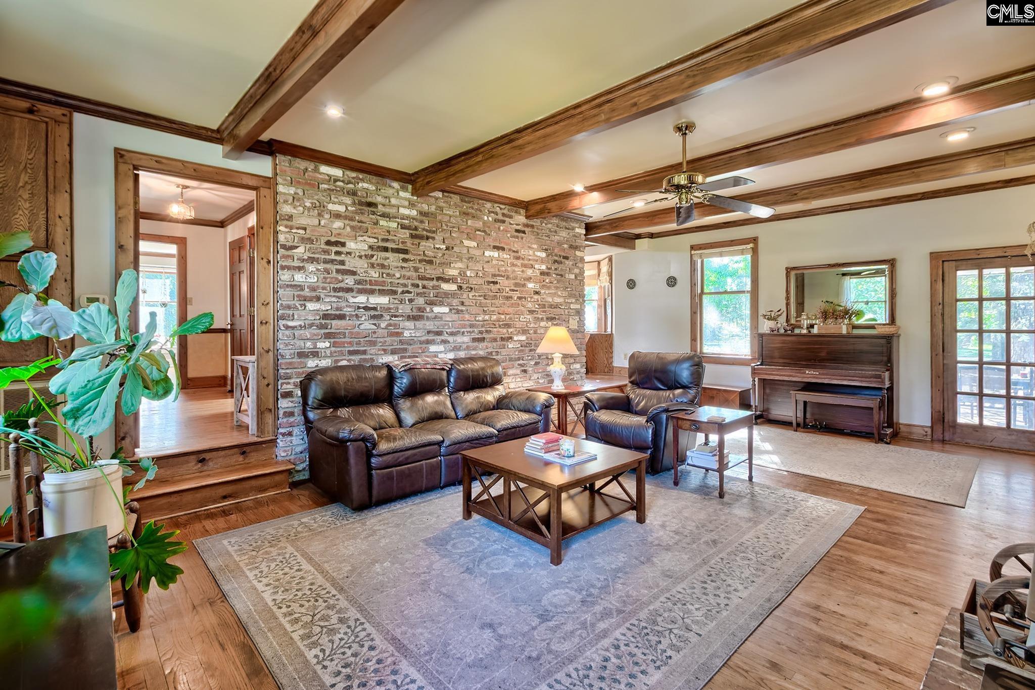 main property photo 37