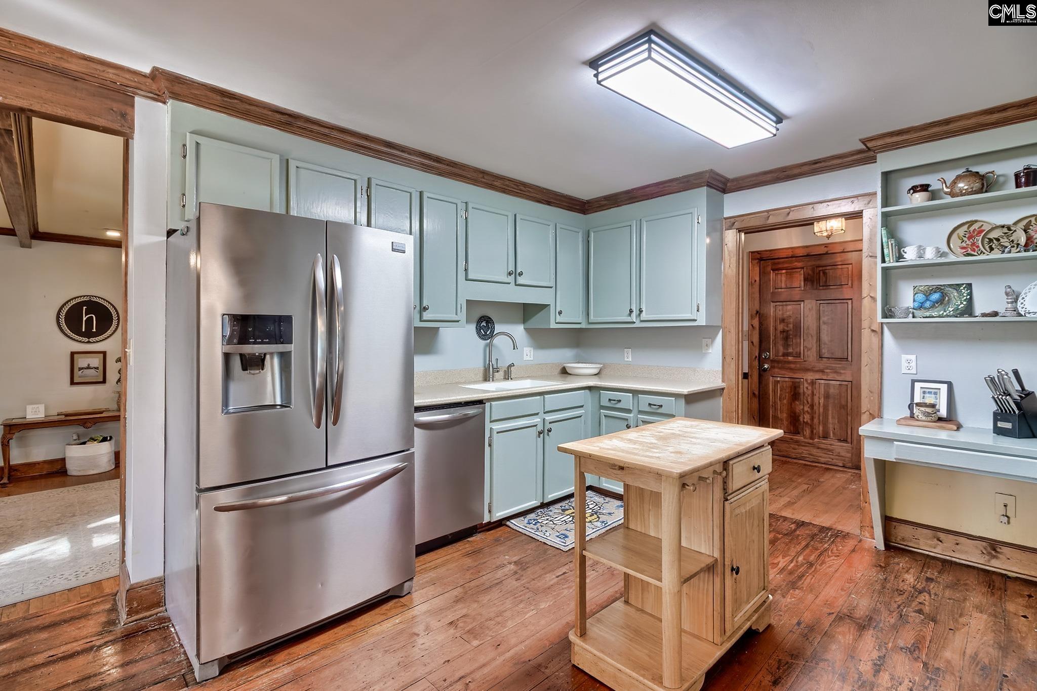 main property photo 45