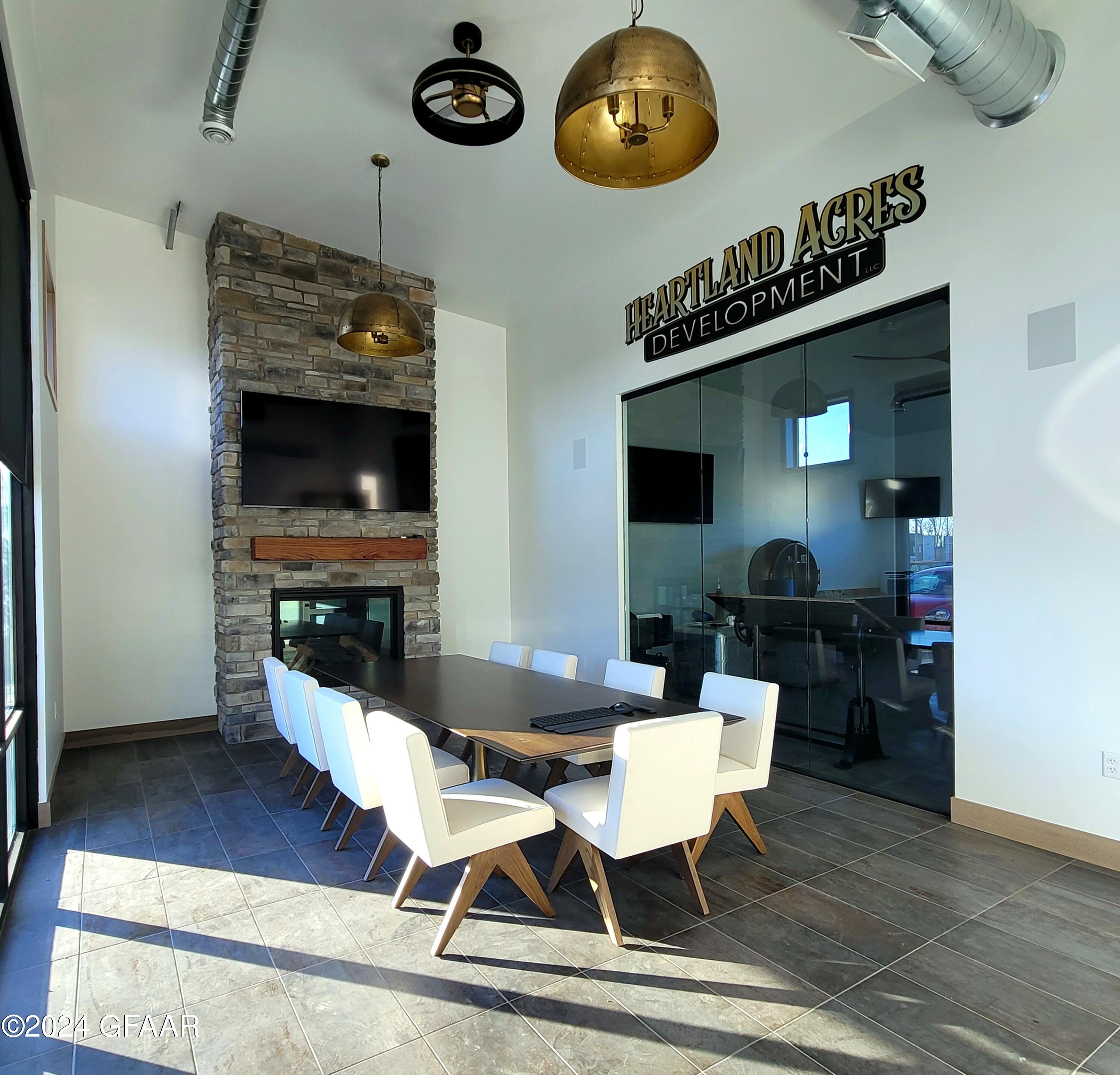 property viewer photo 1