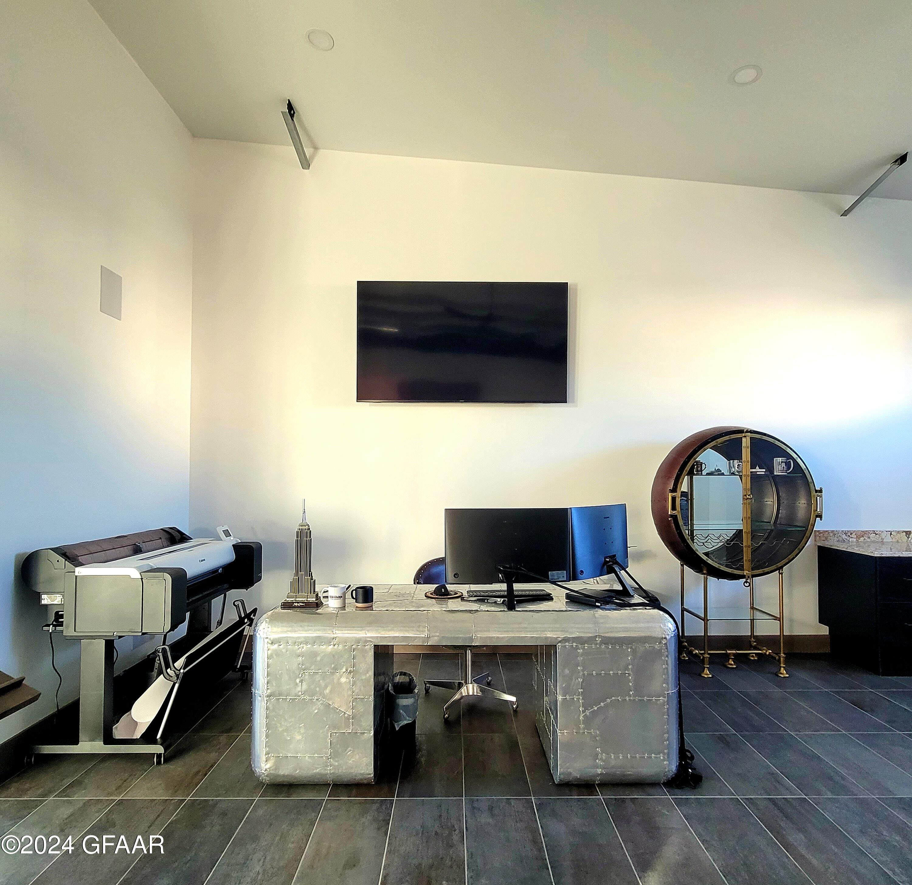 property viewer photo 10