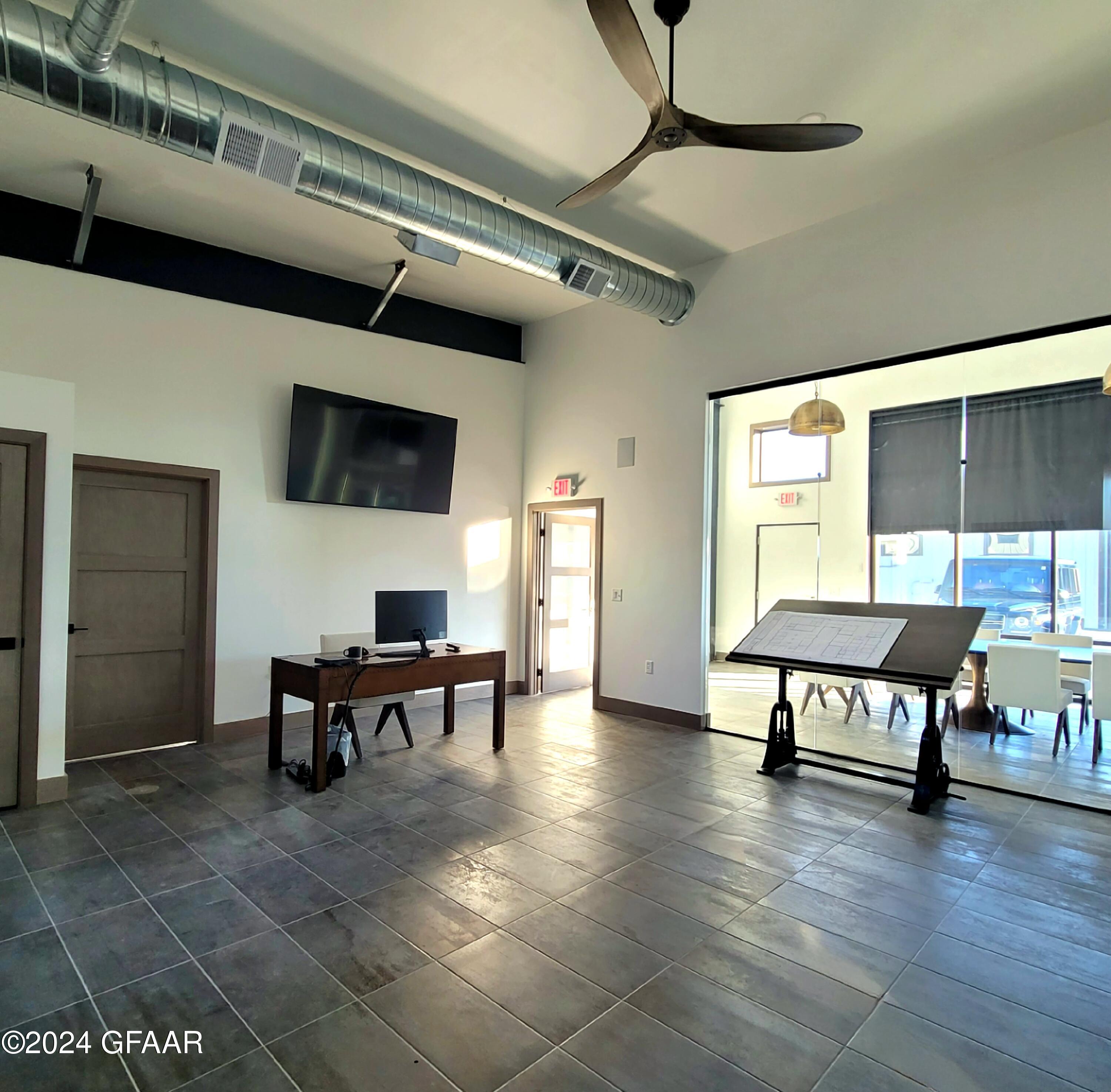 property viewer photo 8