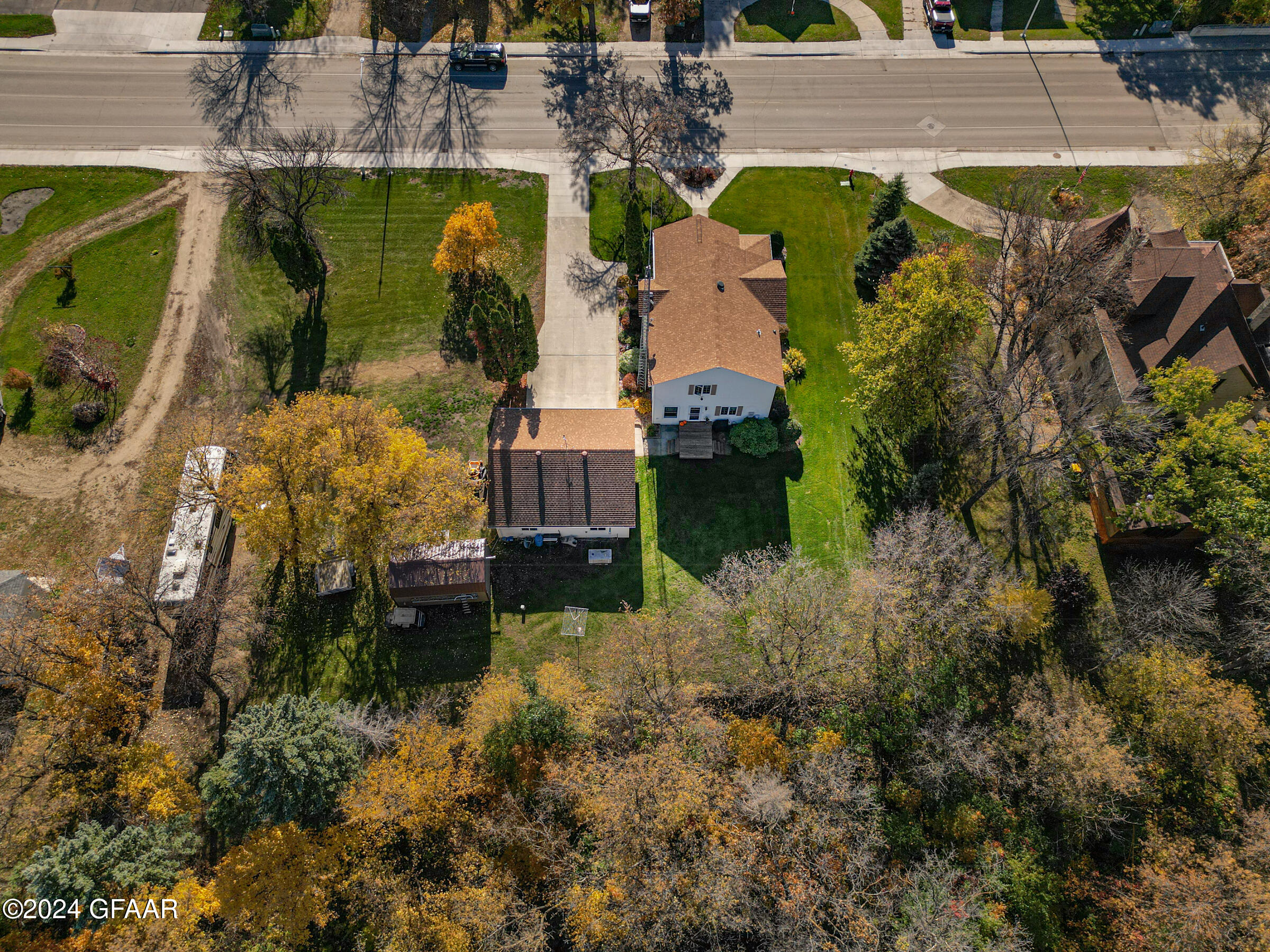 property viewer photo 42