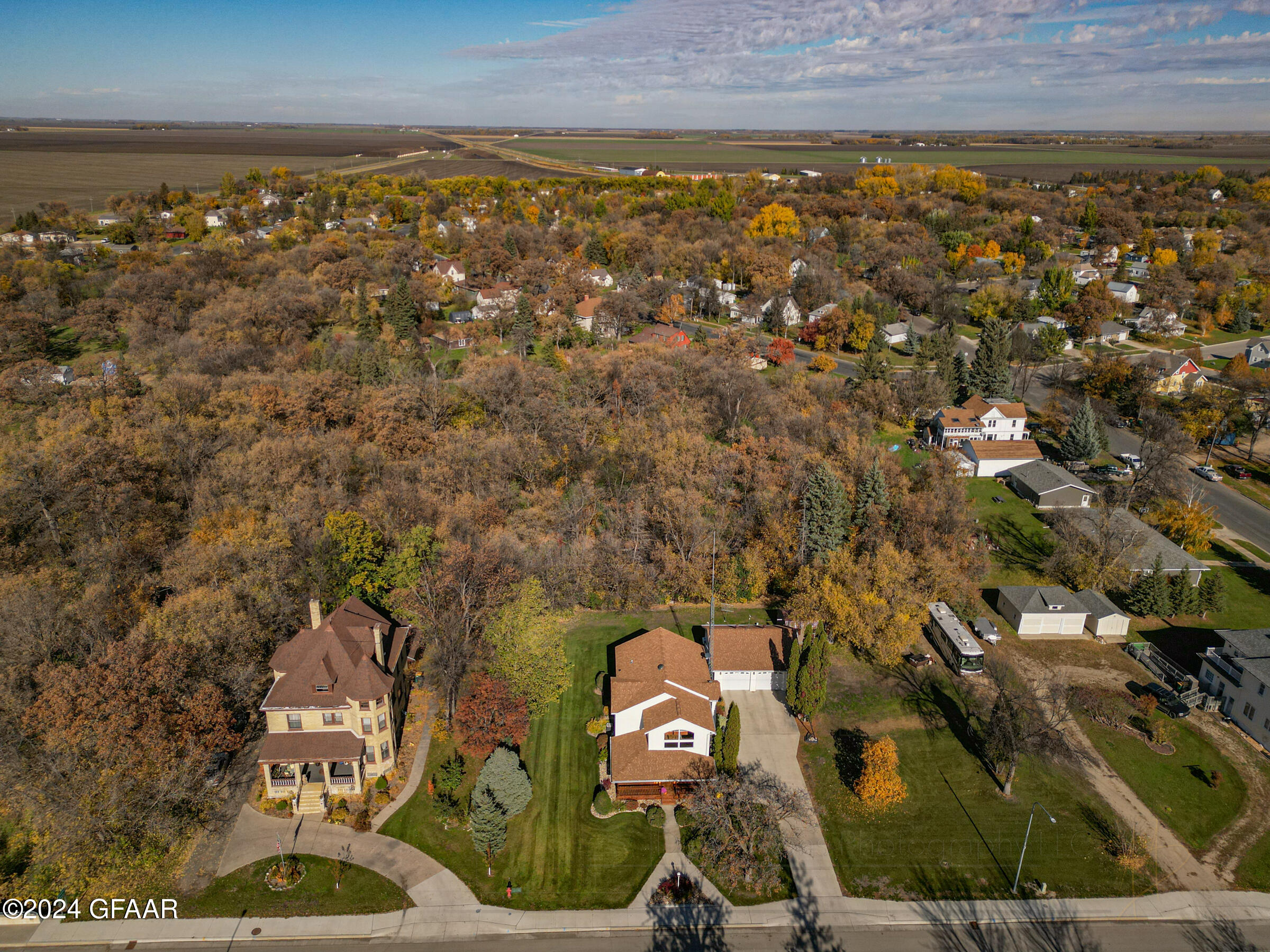 property viewer photo 46