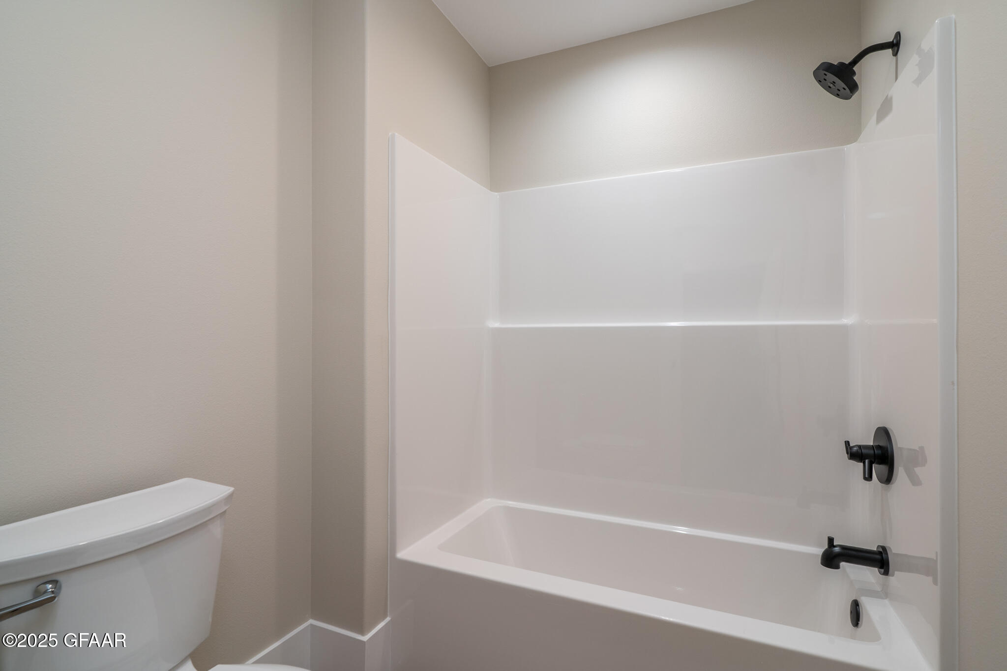 property viewer photo 40