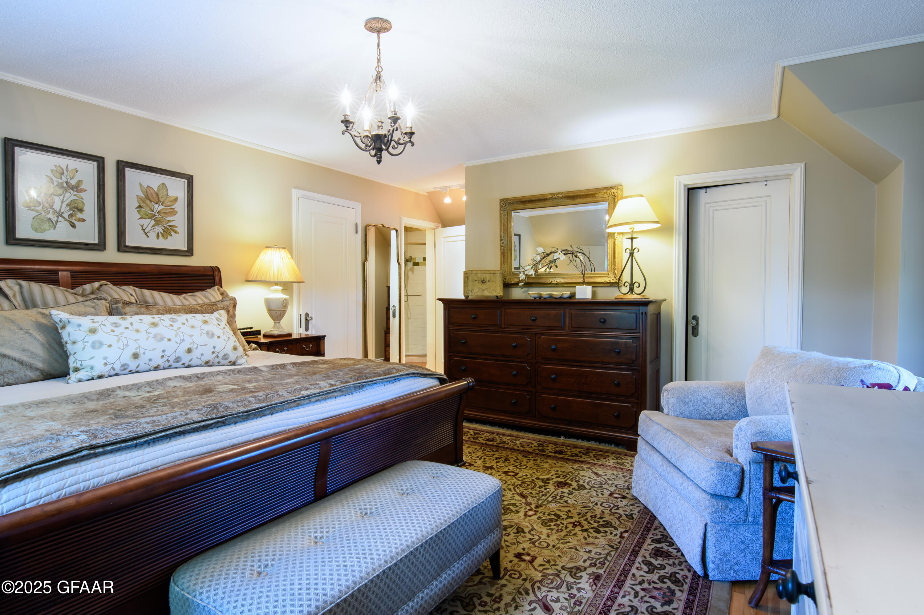 property viewer photo 31
