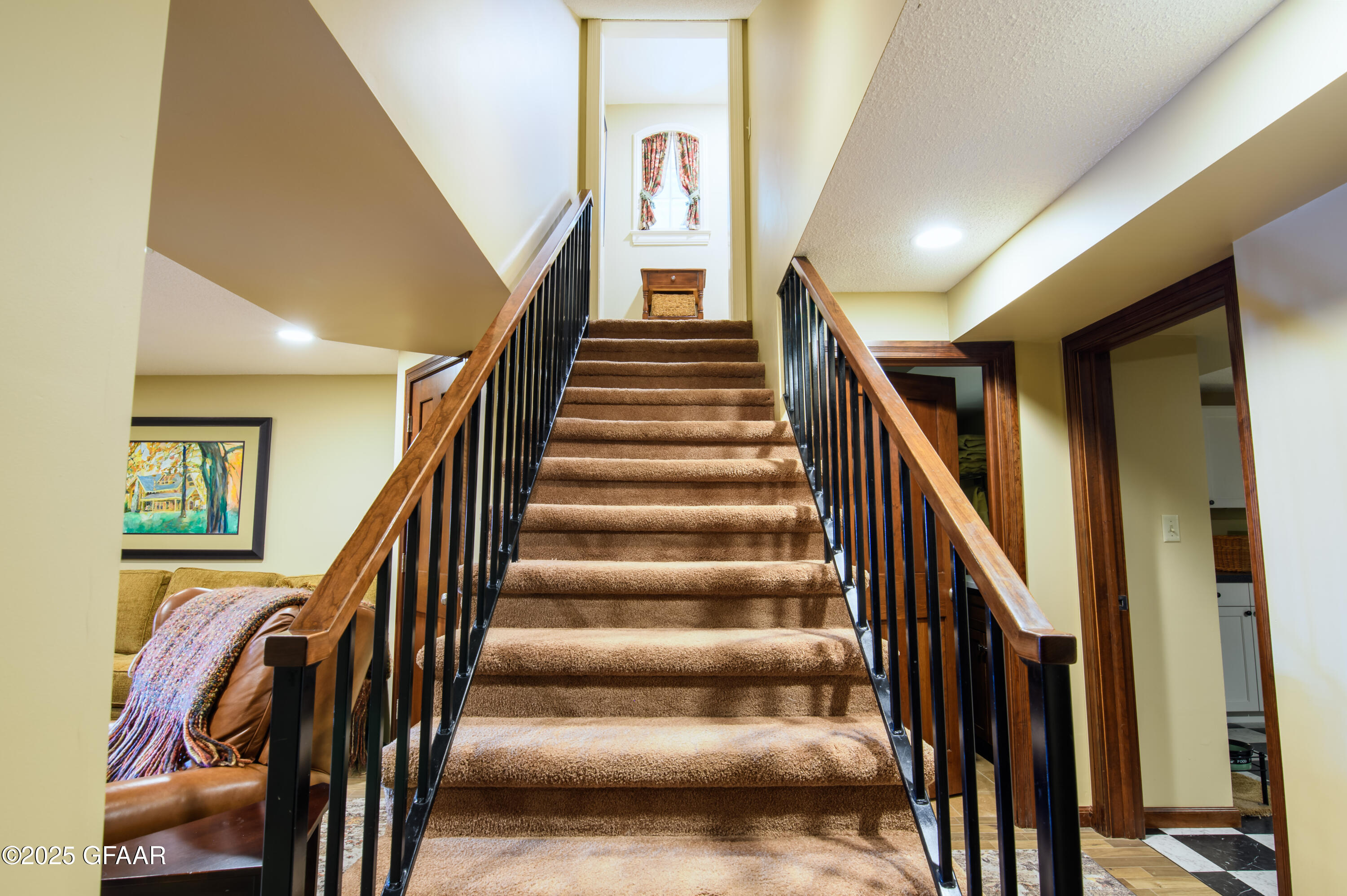 property viewer photo 34