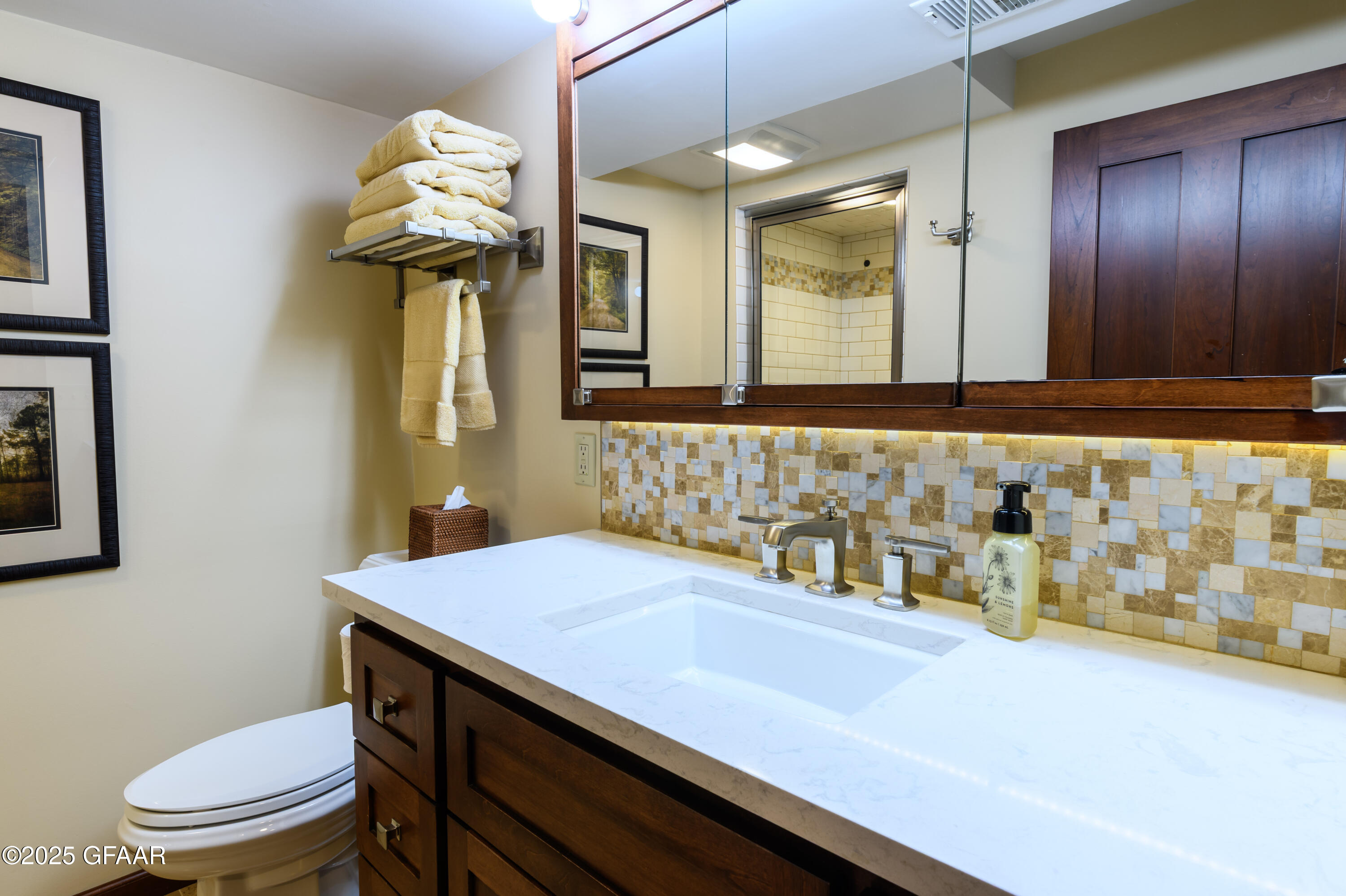 property viewer photo 39
