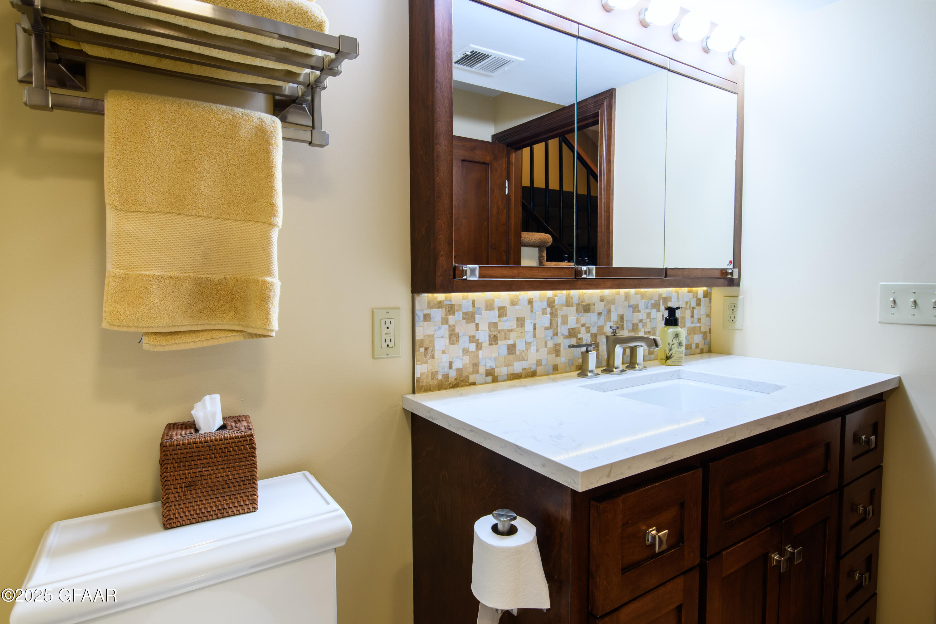 property viewer photo 41