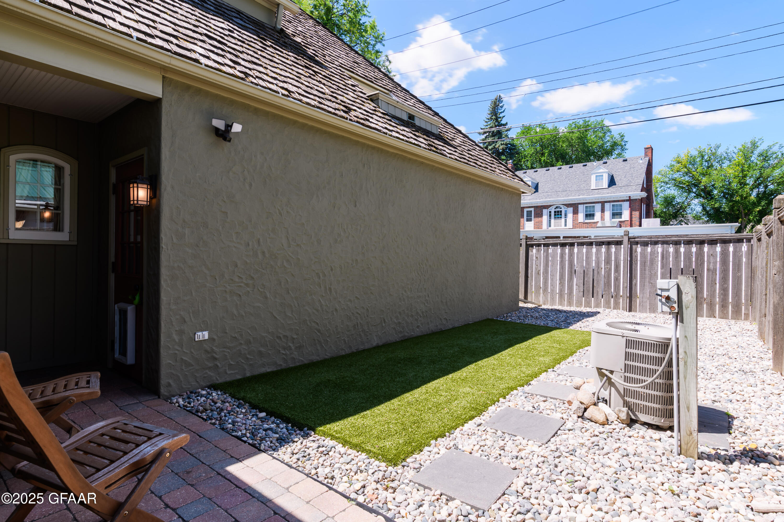 property viewer photo 56