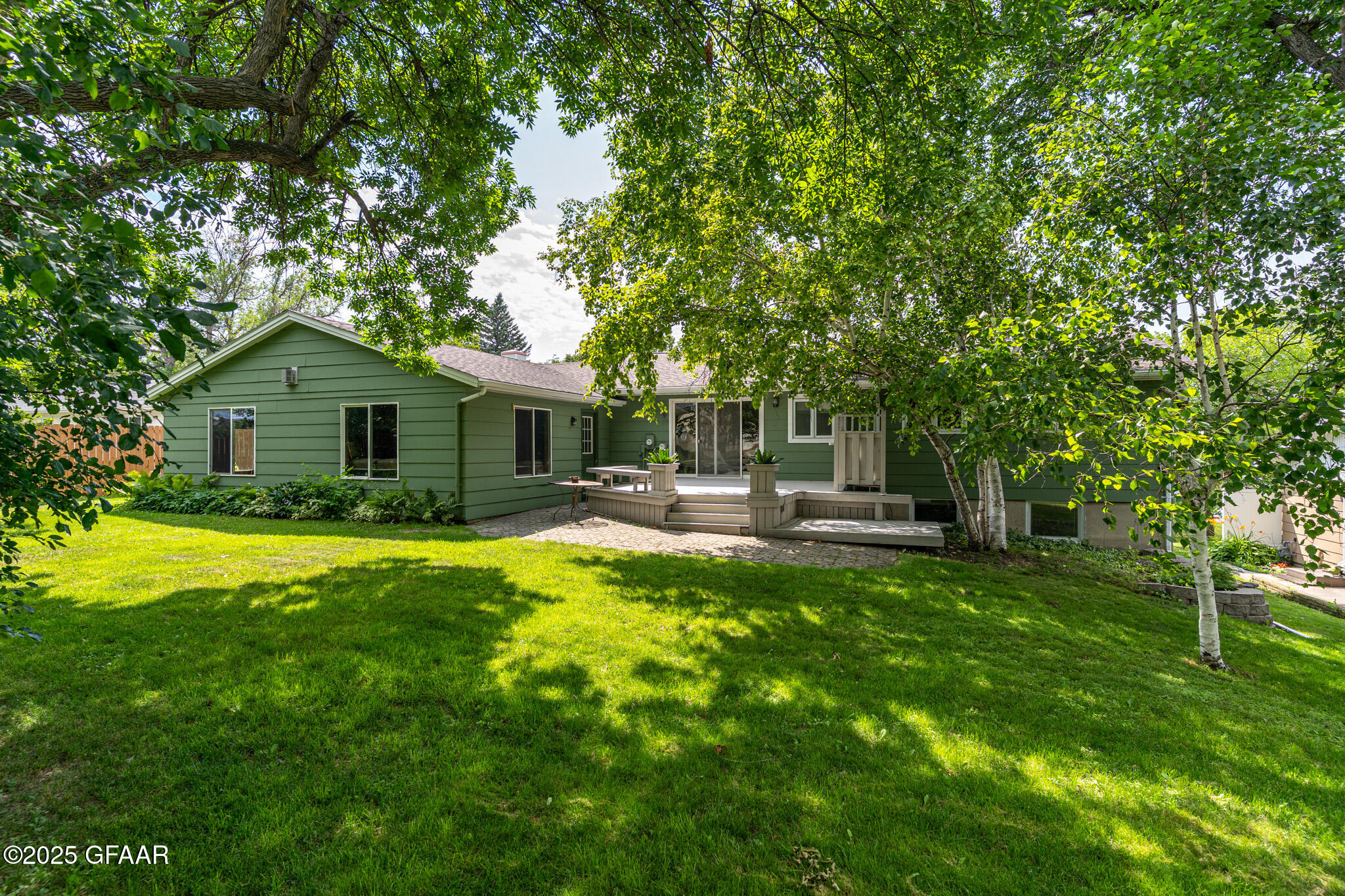 property viewer photo 28