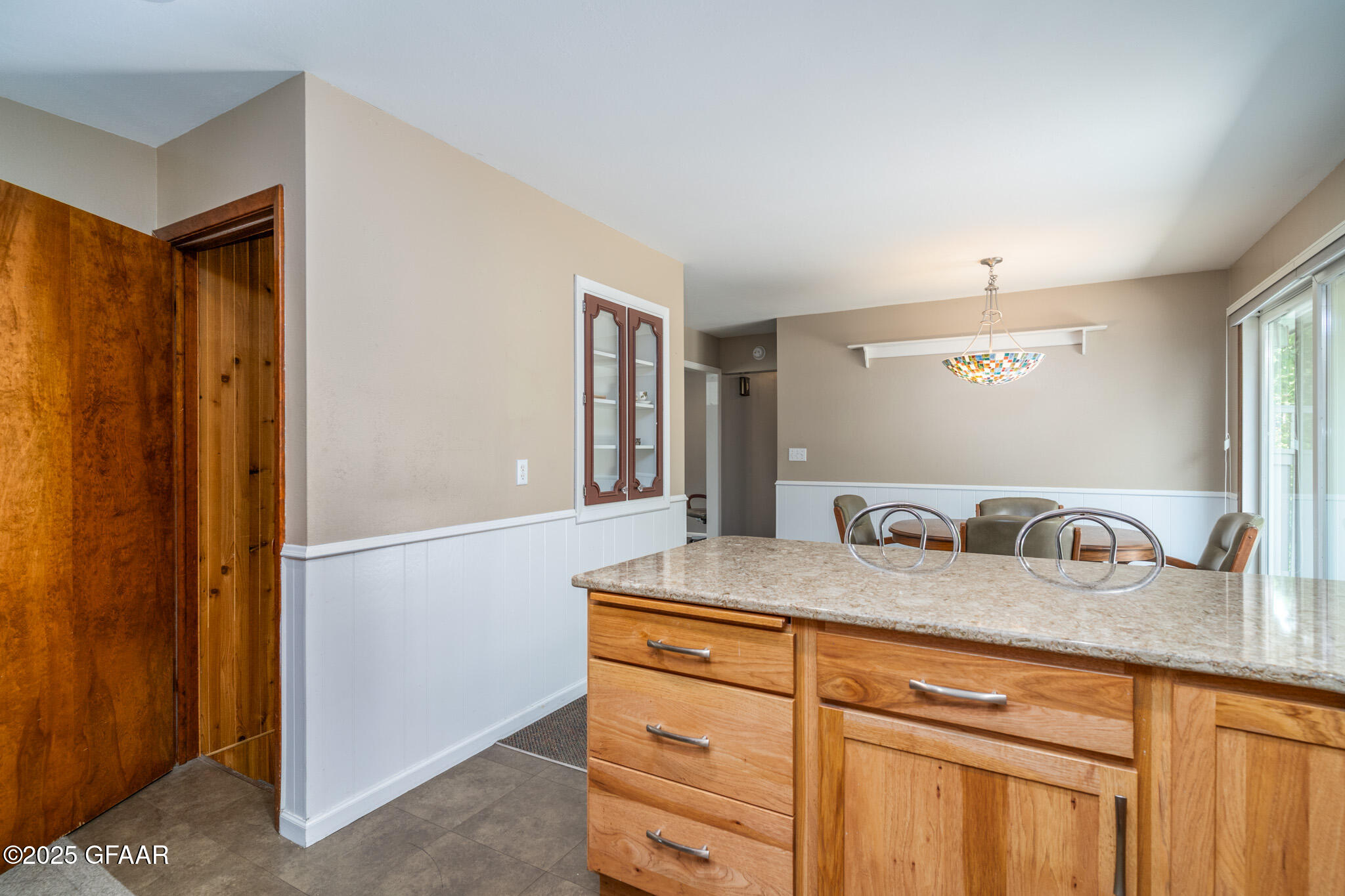 property viewer photo 8
