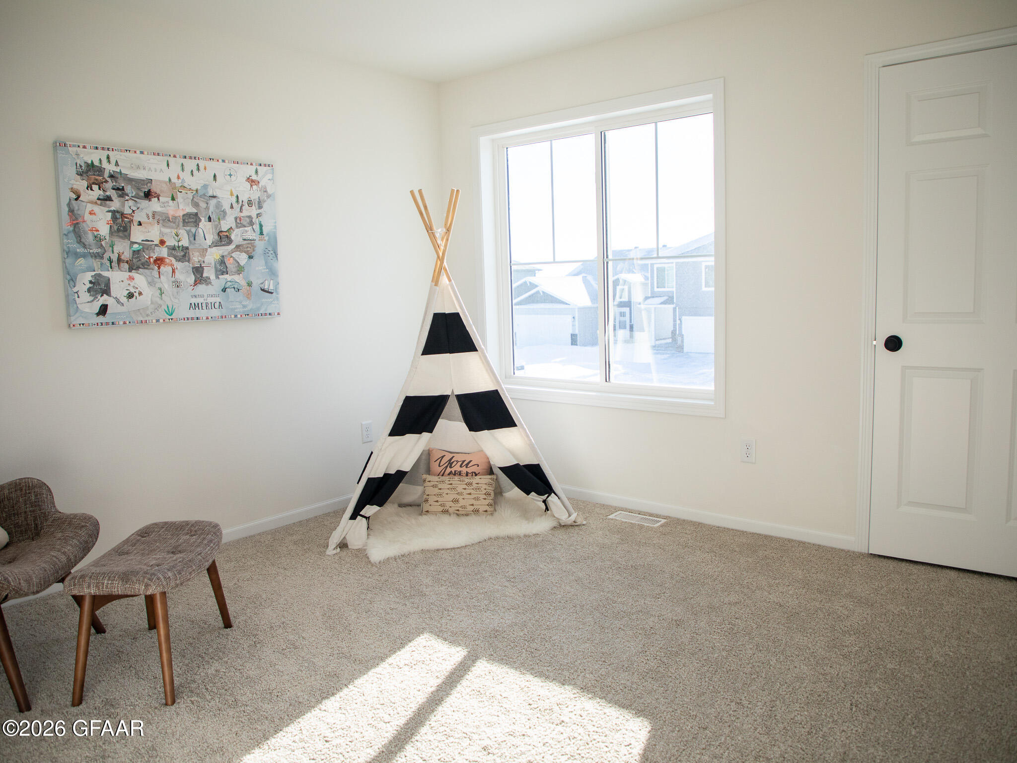 property viewer photo 12