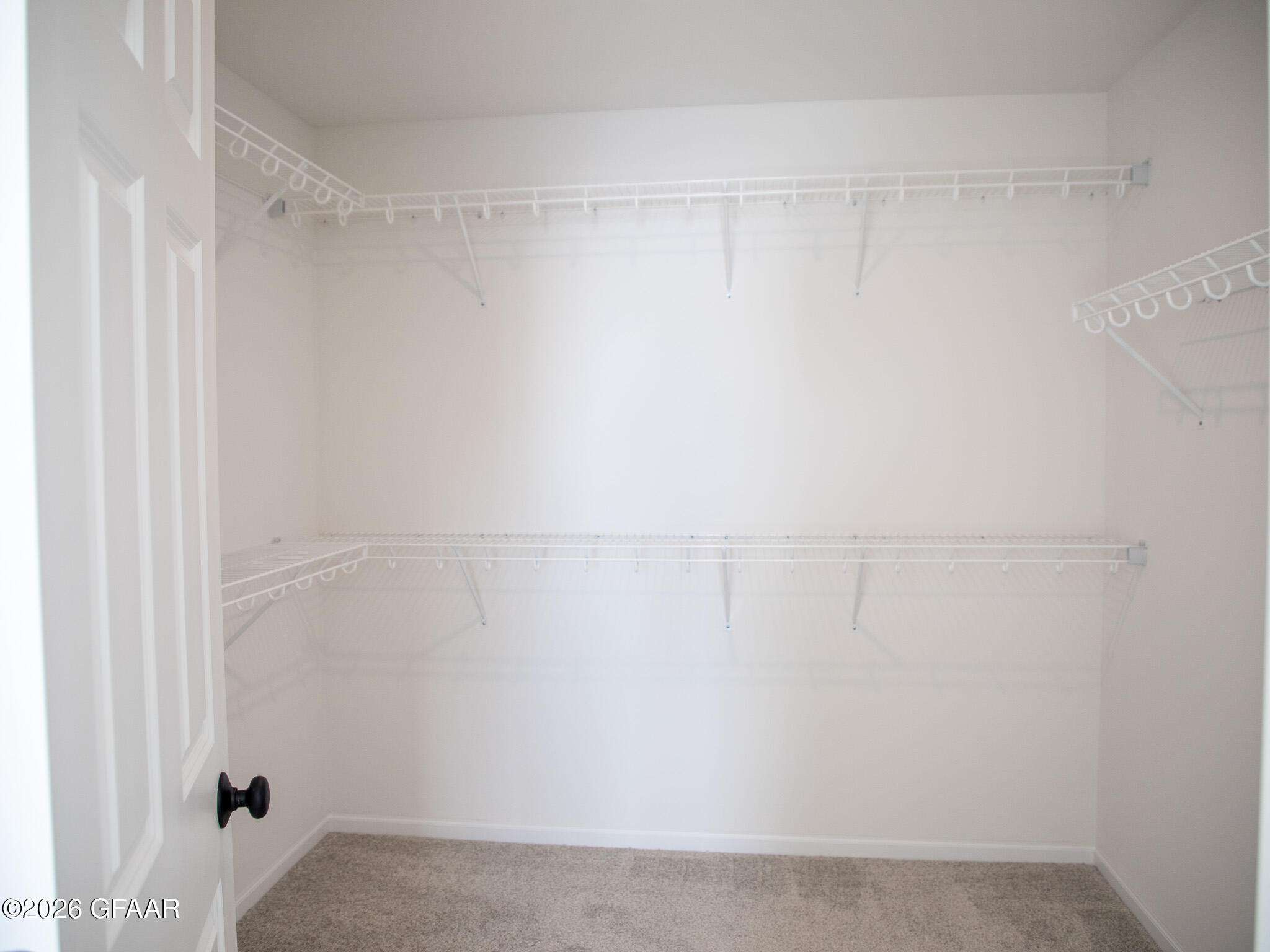 property viewer photo 18