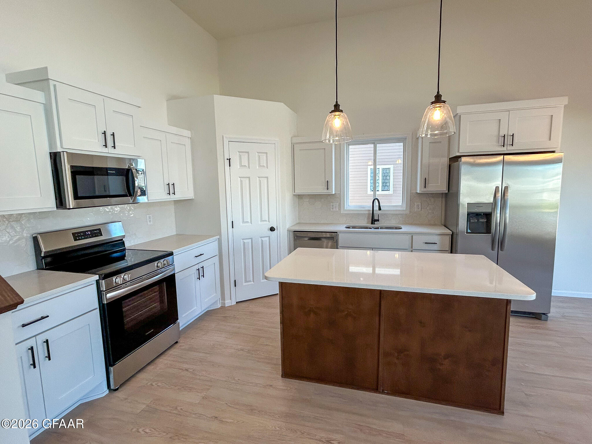 property viewer photo 39
