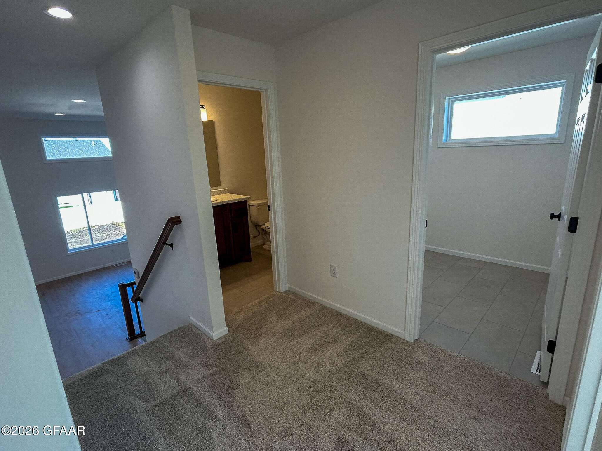 property viewer photo 41