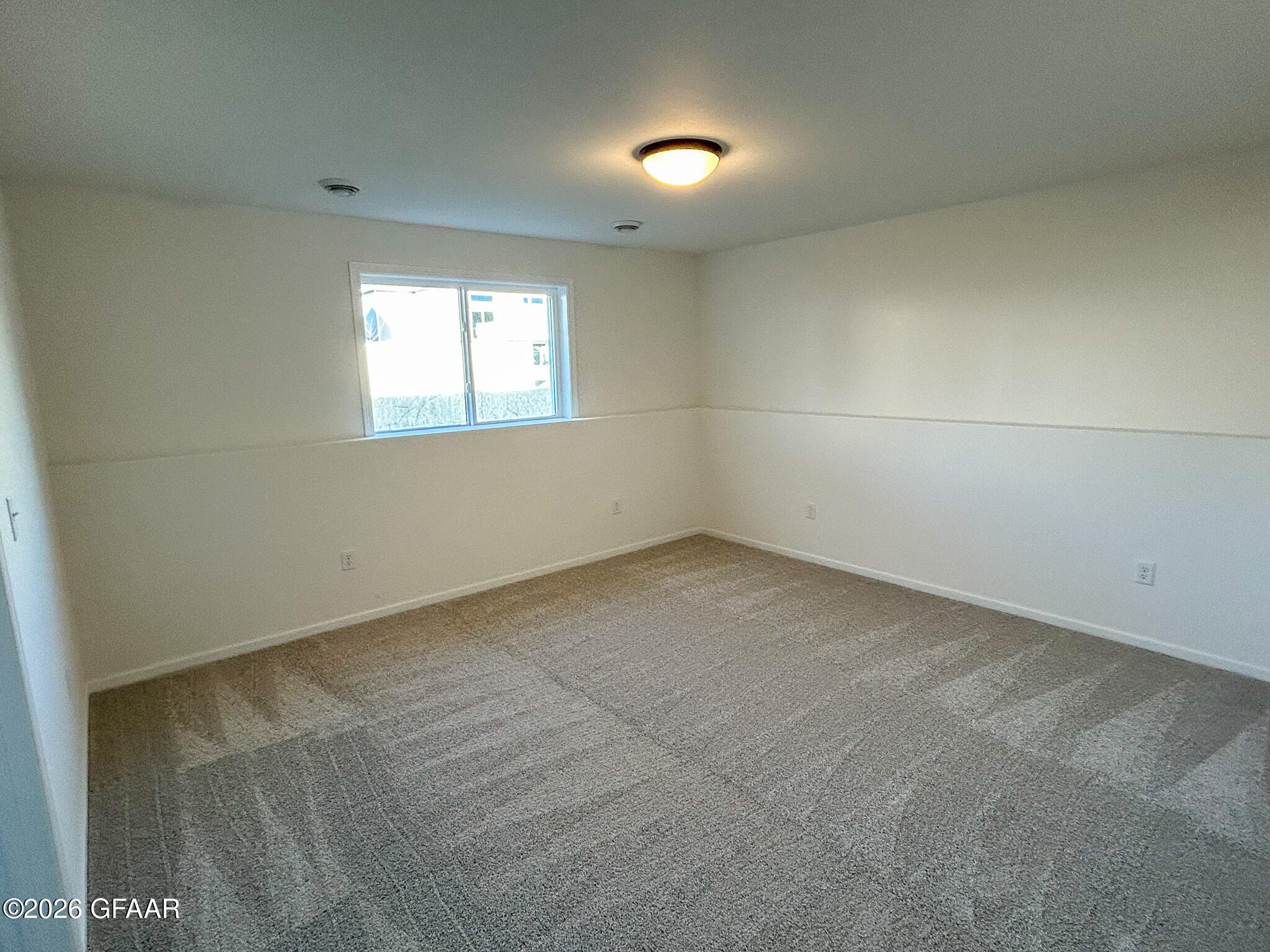 property viewer photo 49