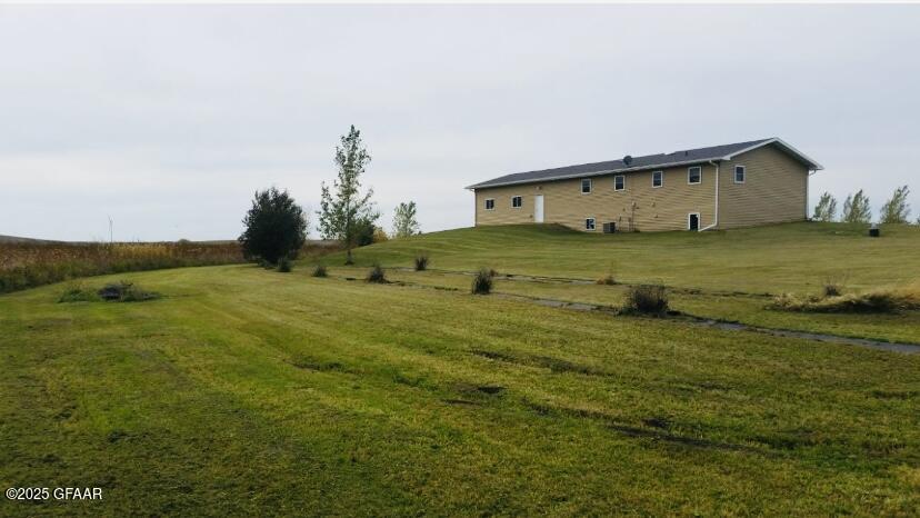 main property photo 8