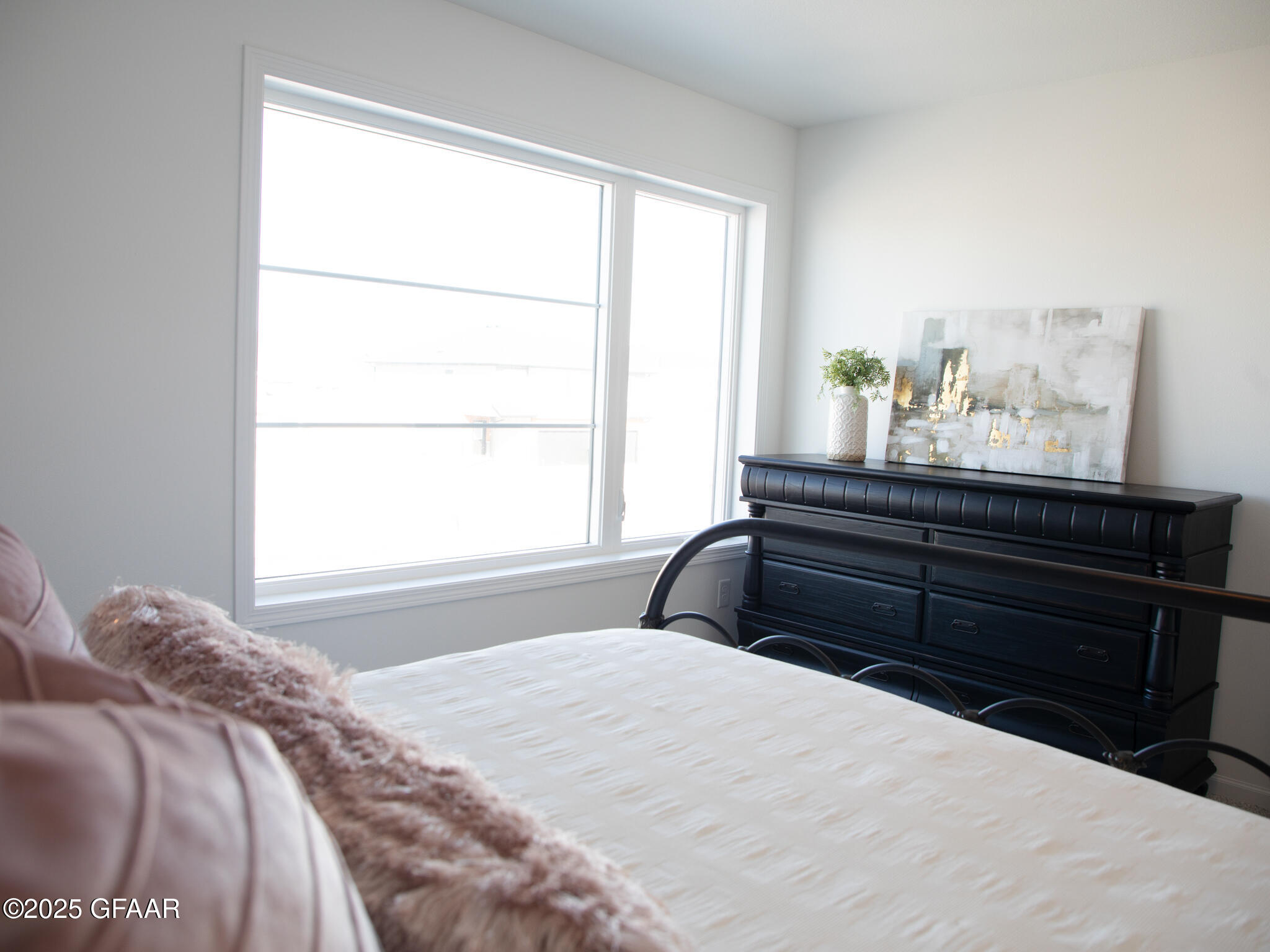 property viewer photo 24