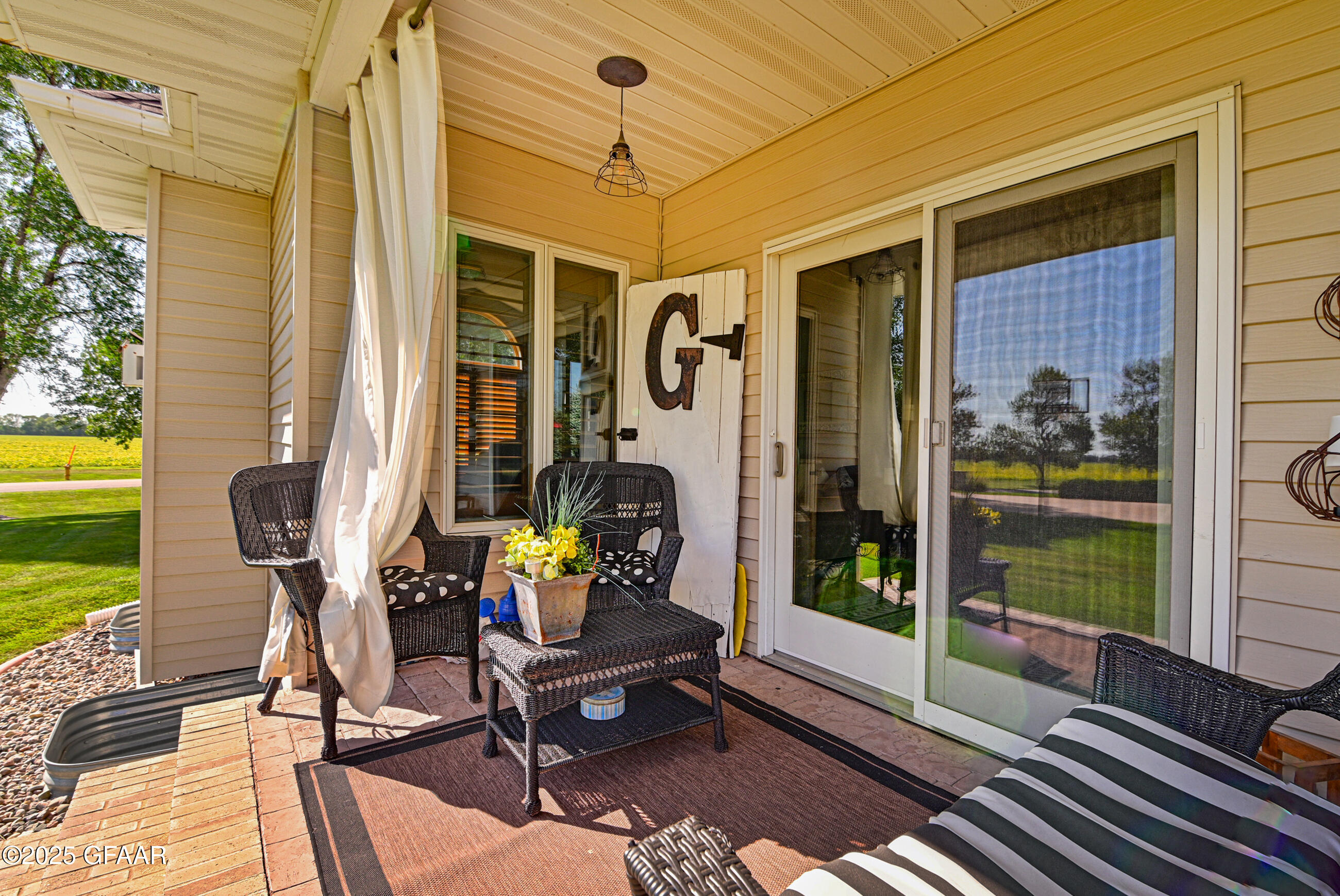 main property photo 46