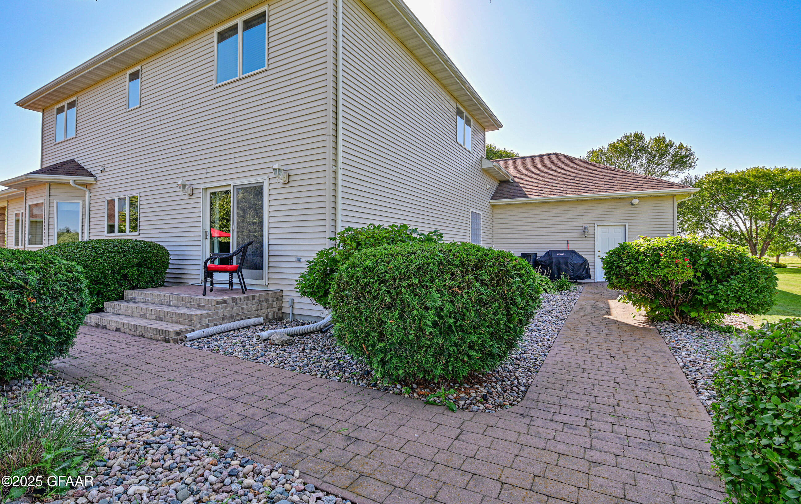 main property photo 54