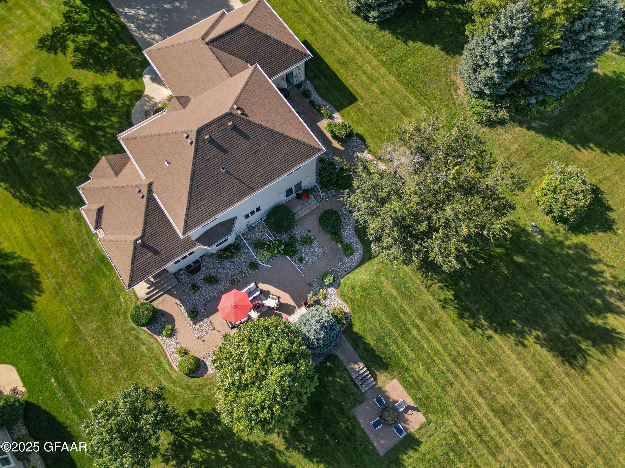 main property photo 61