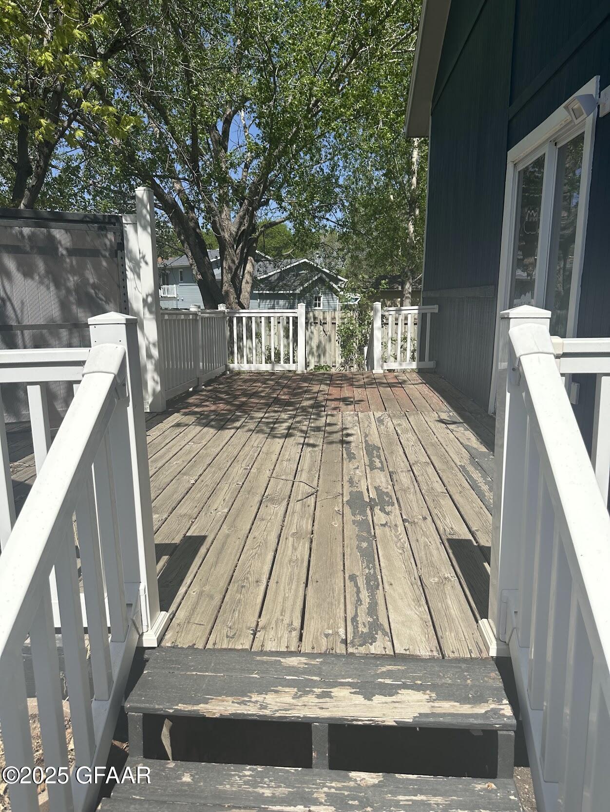 property viewer photo 11