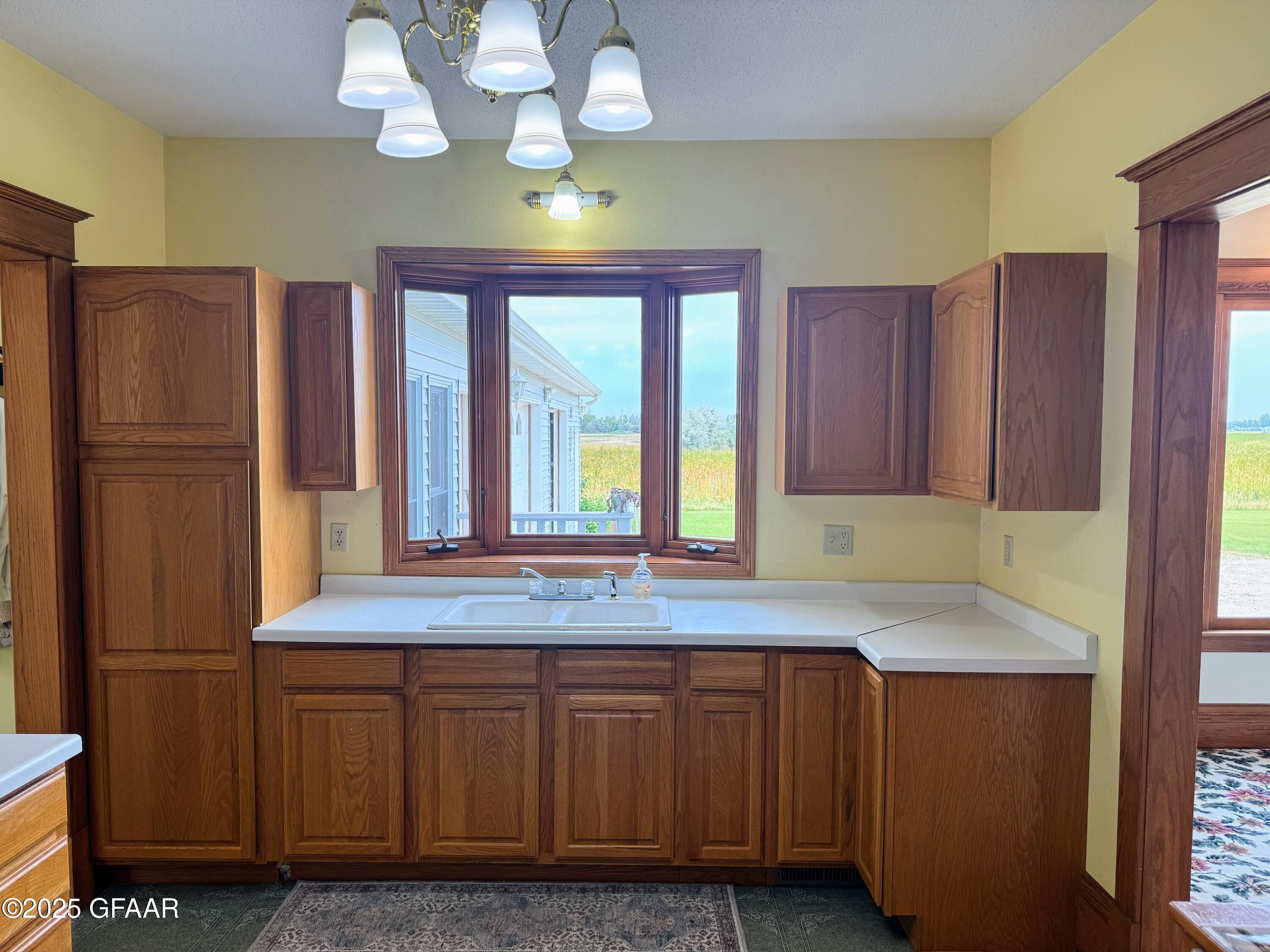 property viewer photo 10