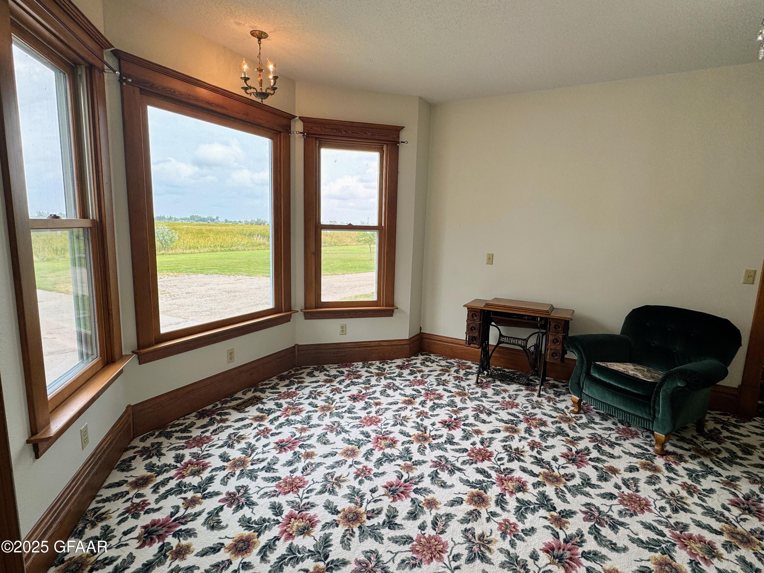 property viewer photo 14