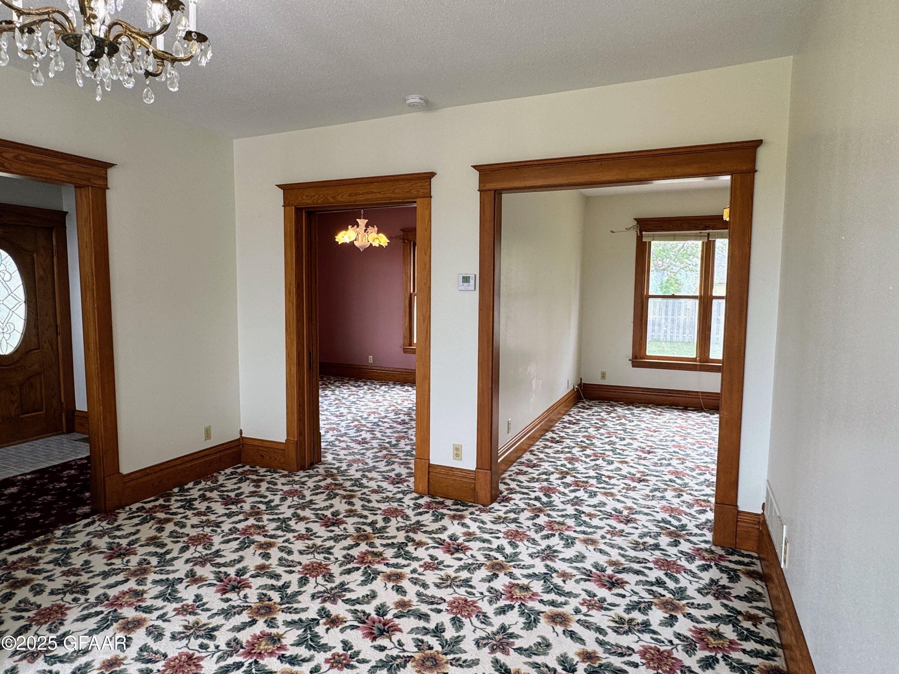 property viewer photo 15