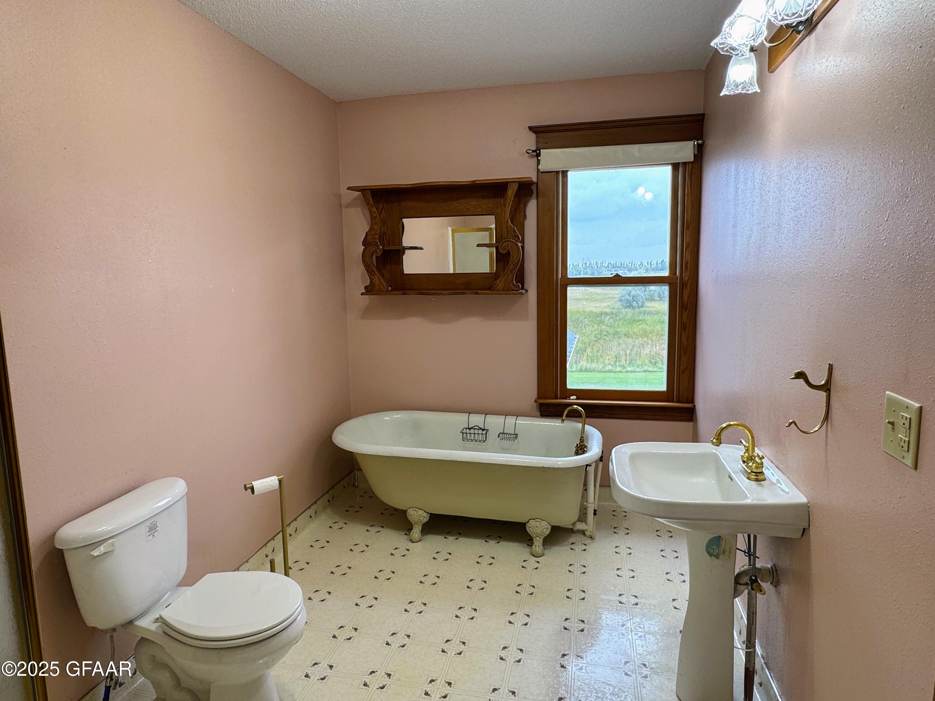 property viewer photo 30