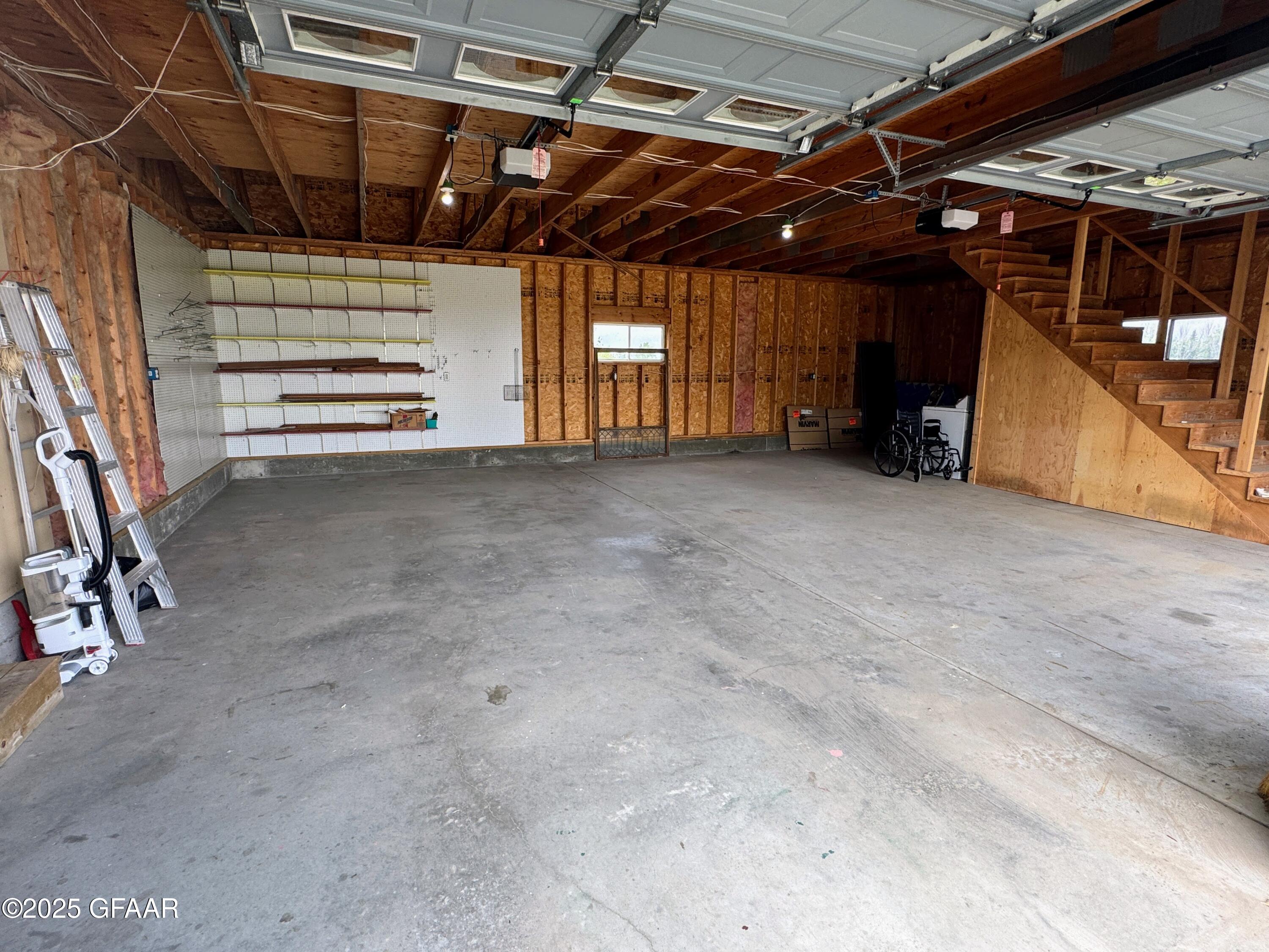 property viewer photo 37