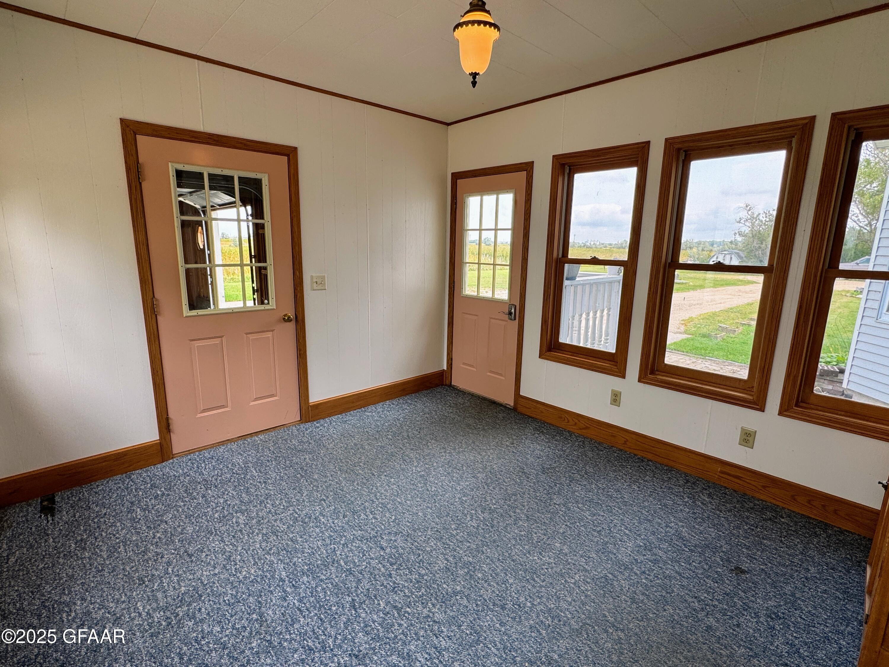 property viewer photo 4