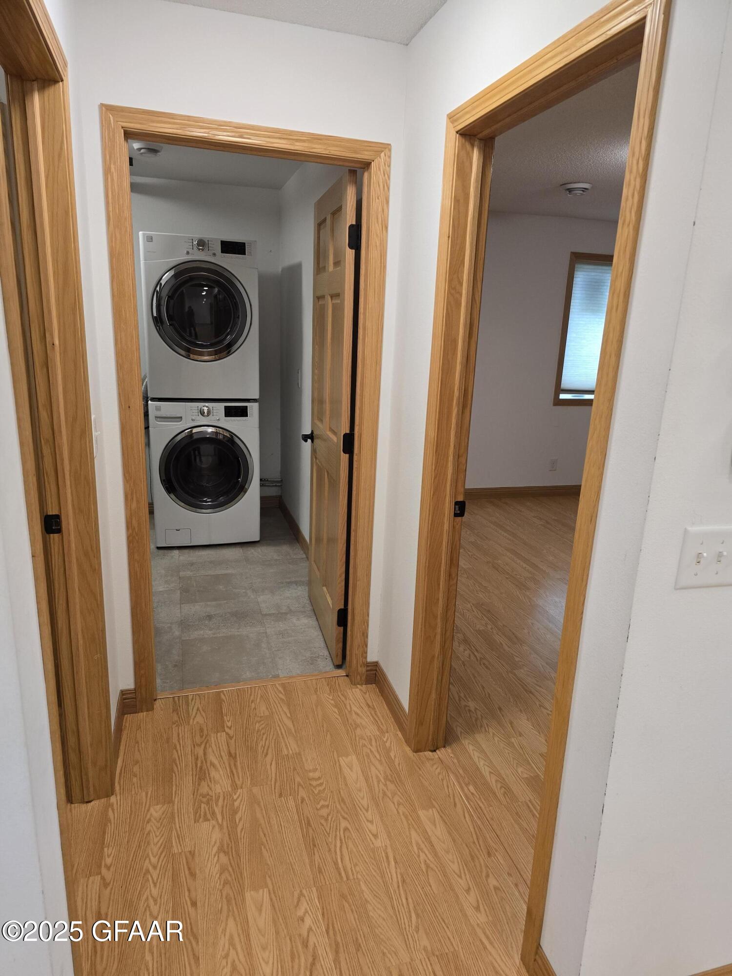 property viewer photo 19