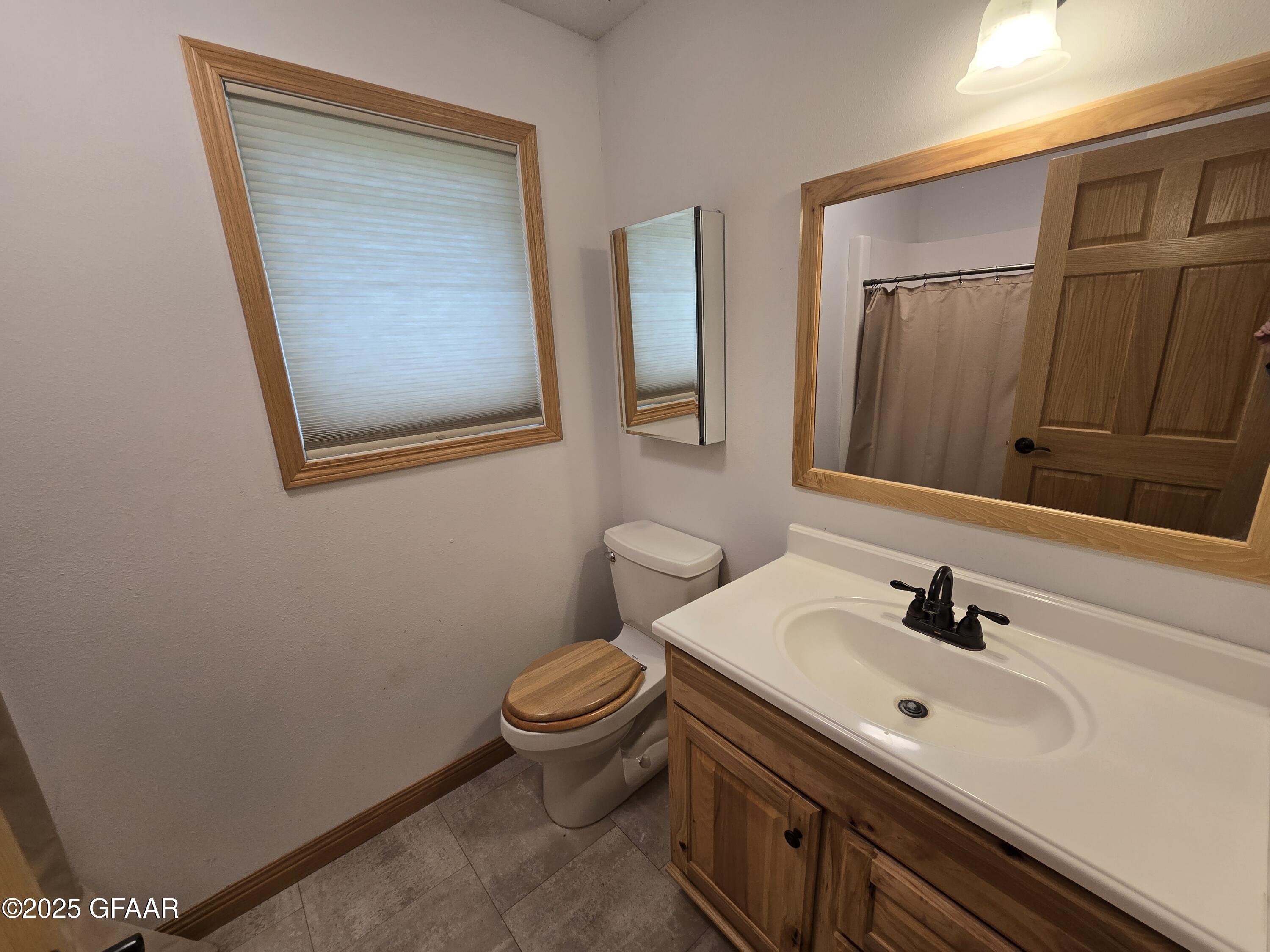 property viewer photo 5